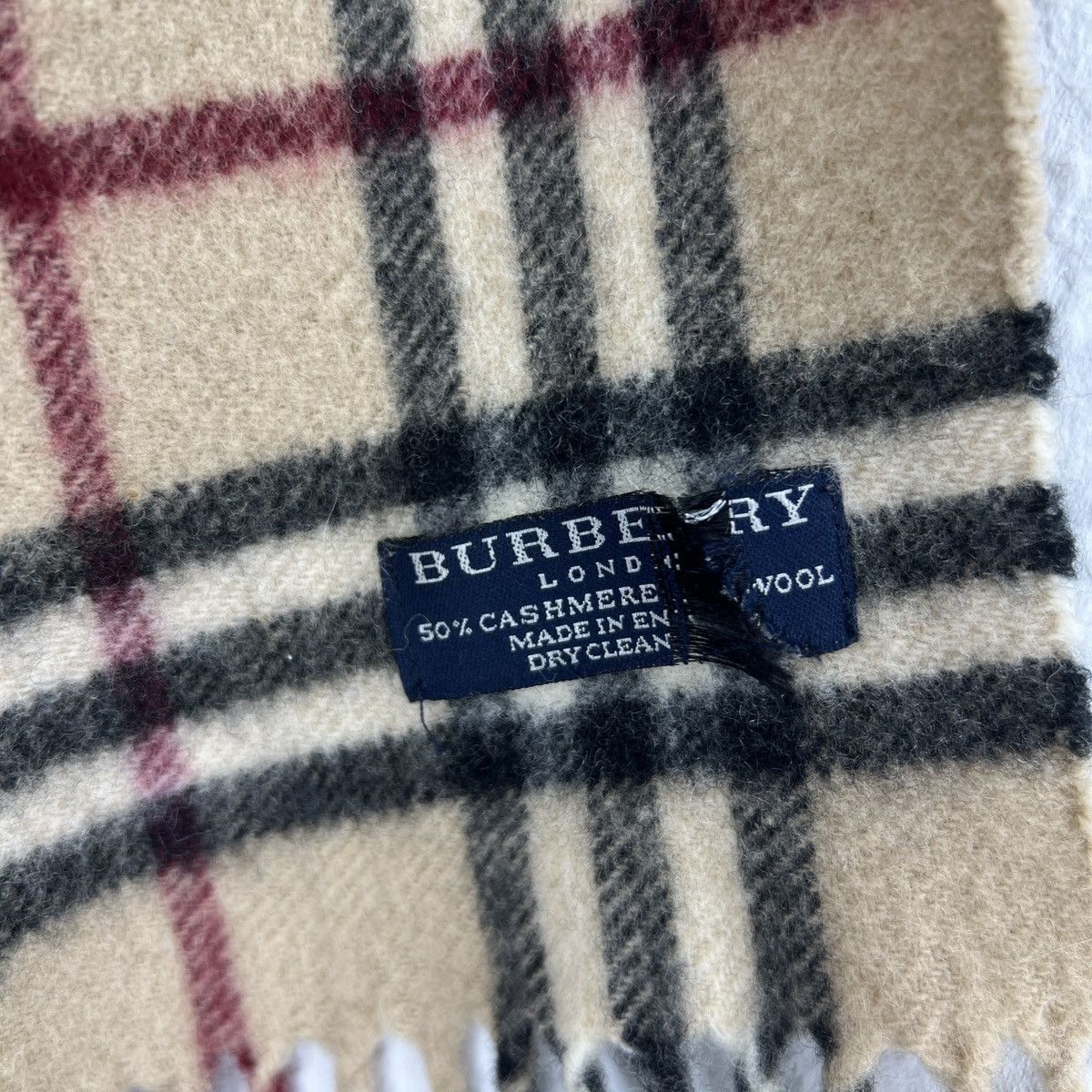 Burberry London Nova Check Scarf Beige Cashmere Retro Y2K
