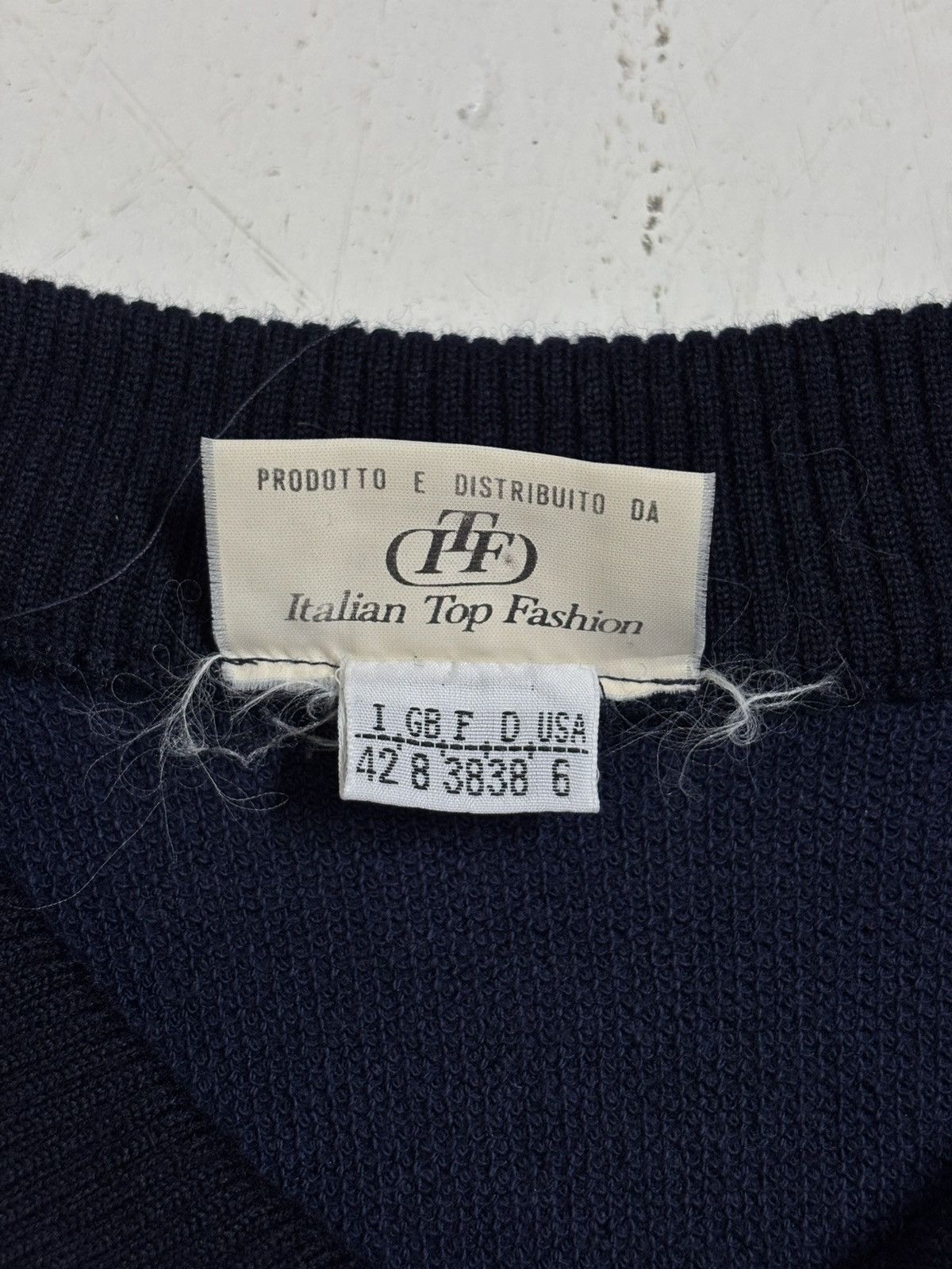 Valentino 🚨FINAL DROP🚨Valentino Garavani Pullover Knitwear Size M / US 6-8 / IT 42-44 - 8 Thumbnail