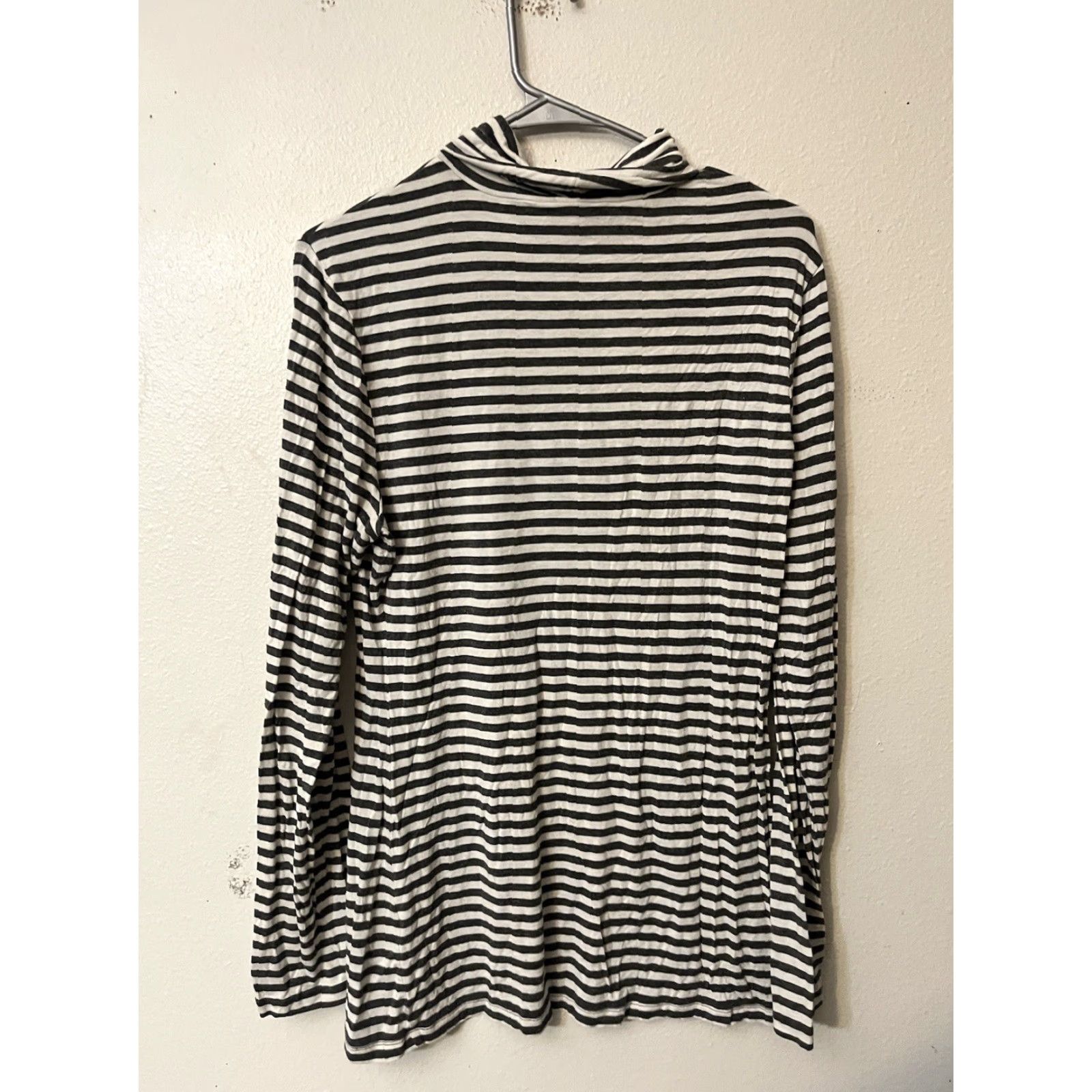 Banana Republic VINTAGE Banana Republic Sweater, Lightweight White W Gray Stripe Large Size L / US 10 / IT 46 - 3 Thumbnail