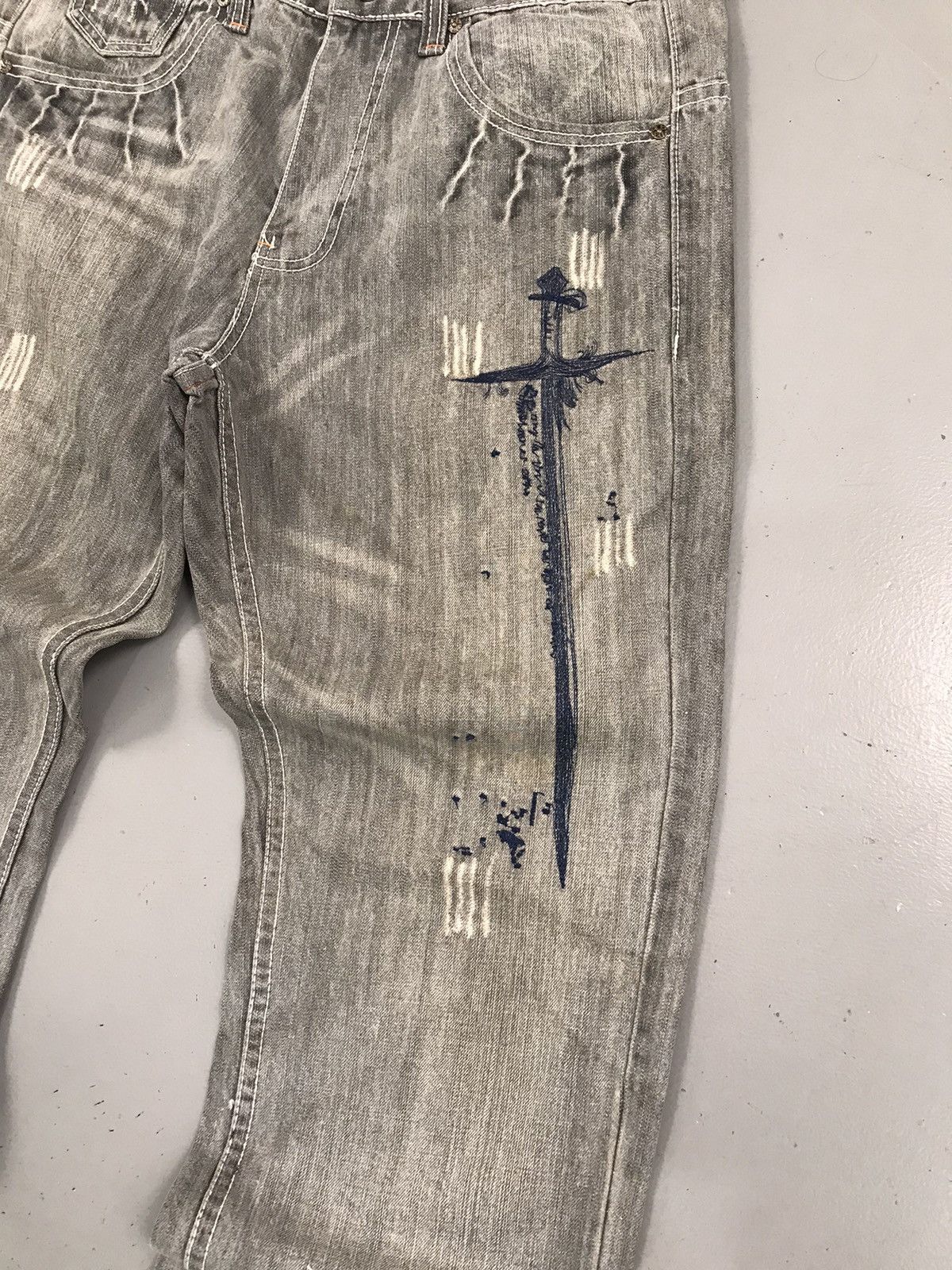 JNCO × Southpole × Vintage Crazy vintage X8 jeans sword 🗡️ embroidered denim Size US 35 - 4 Thumbnail