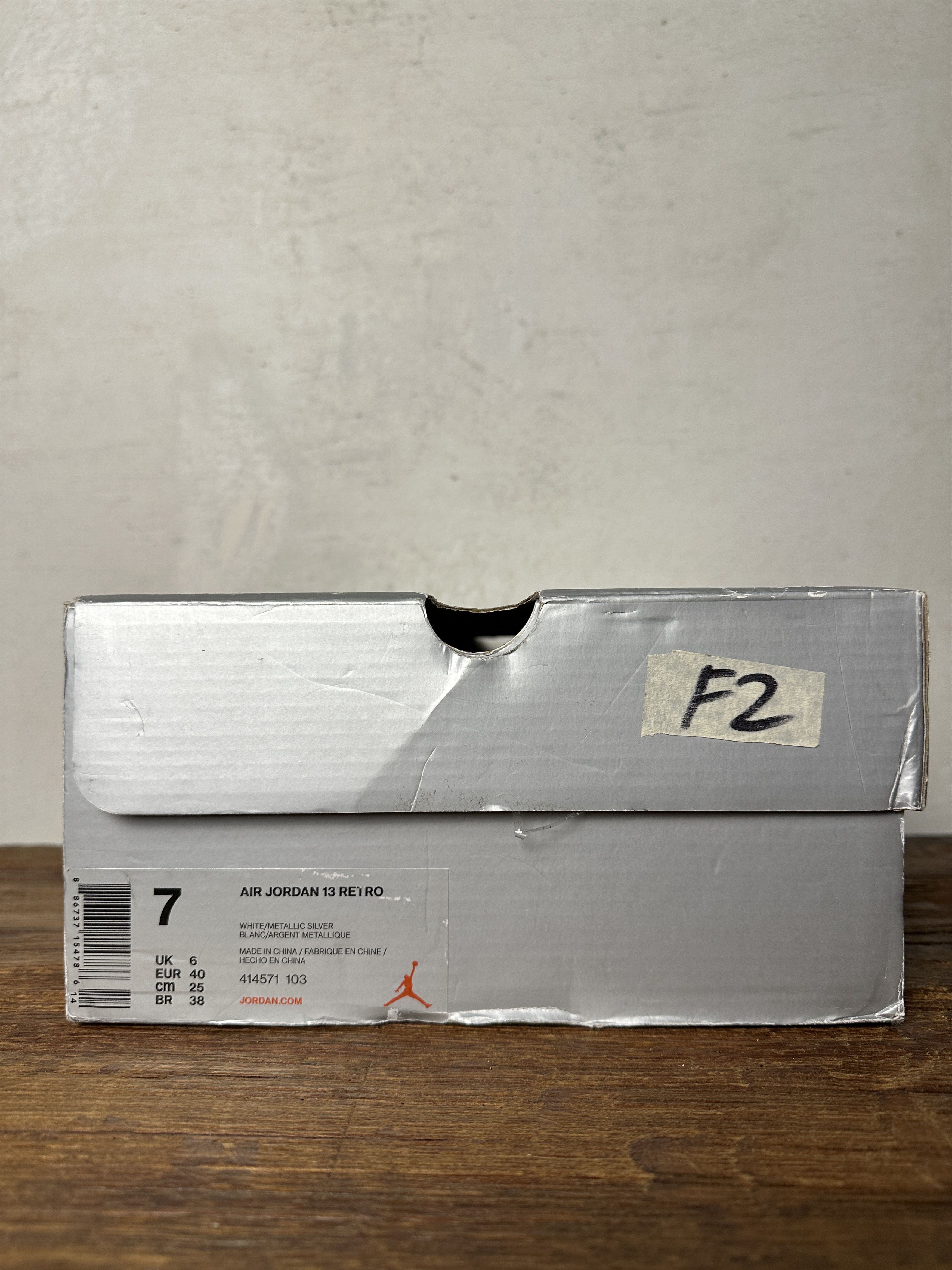 Jordan Brand Nike Air Jordan 13 Retro White Size US 7 / EU 40 - 15 Thumbnail
