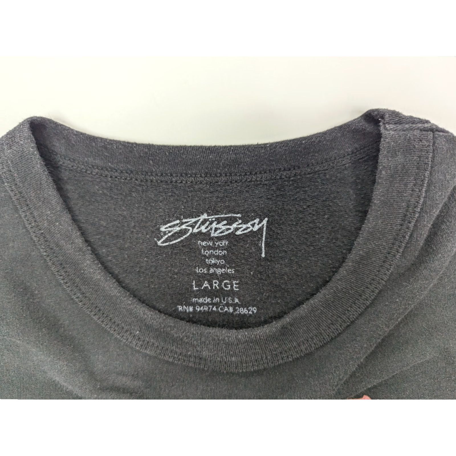 Rainbow VINTAGE Stussy Sweatshirt Black Sweater Pullover L Women Rainbow World Tour Worldwide Logo Crew Neck All Seasons Fall Spring Summer Winter Size L / US 10 / IT 46 - 7 Thumbnail