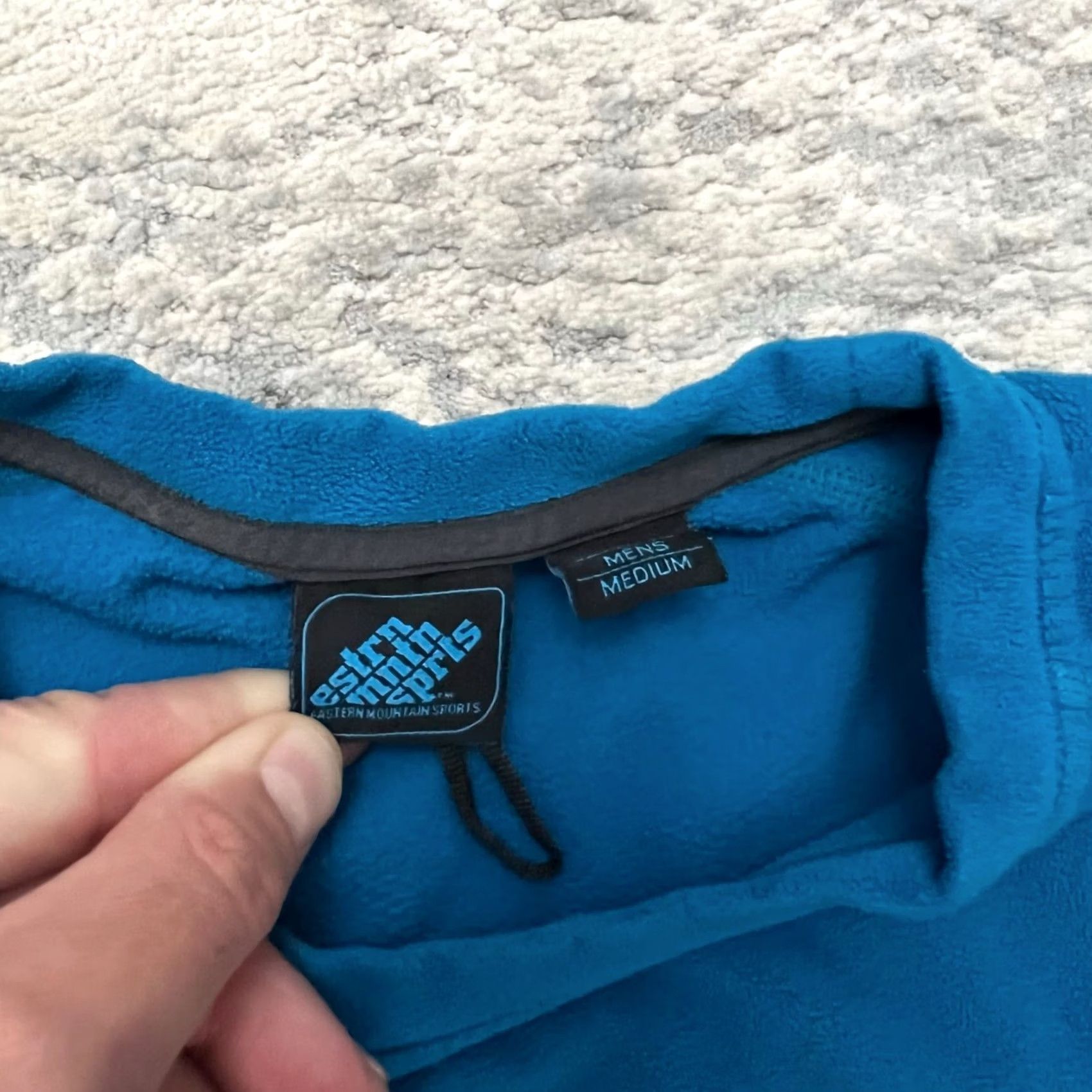 Eastern Mountain Sports EMS Long Sleeve Crew Neck Fleece Pullover Mid Layer Blue Men's M Regular Outdoor Logo Size US M / EU 48-50 / 2 - 4 Thumbnail