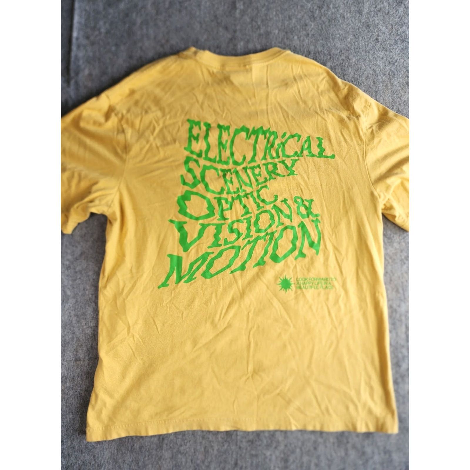 H&M H&M Shirt Men's Yellow T-Shirt Large L Electric Scenery Optic Vision & Motion Size US L / EU 52-54 / 3 - 4 Thumbnail