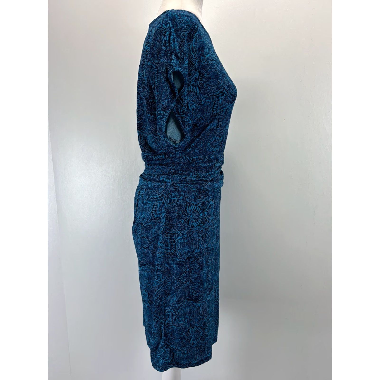 Ann Taylor Ann Taylor Bodycon Dress XS Kimono Short Sleeves Stretch Blue Black Multicolor Short Sleeve Pullover Regular Women Polyester Blend VGUC Short Dress Size 26" / US 2 / IT 38 - 4 Thumbnail