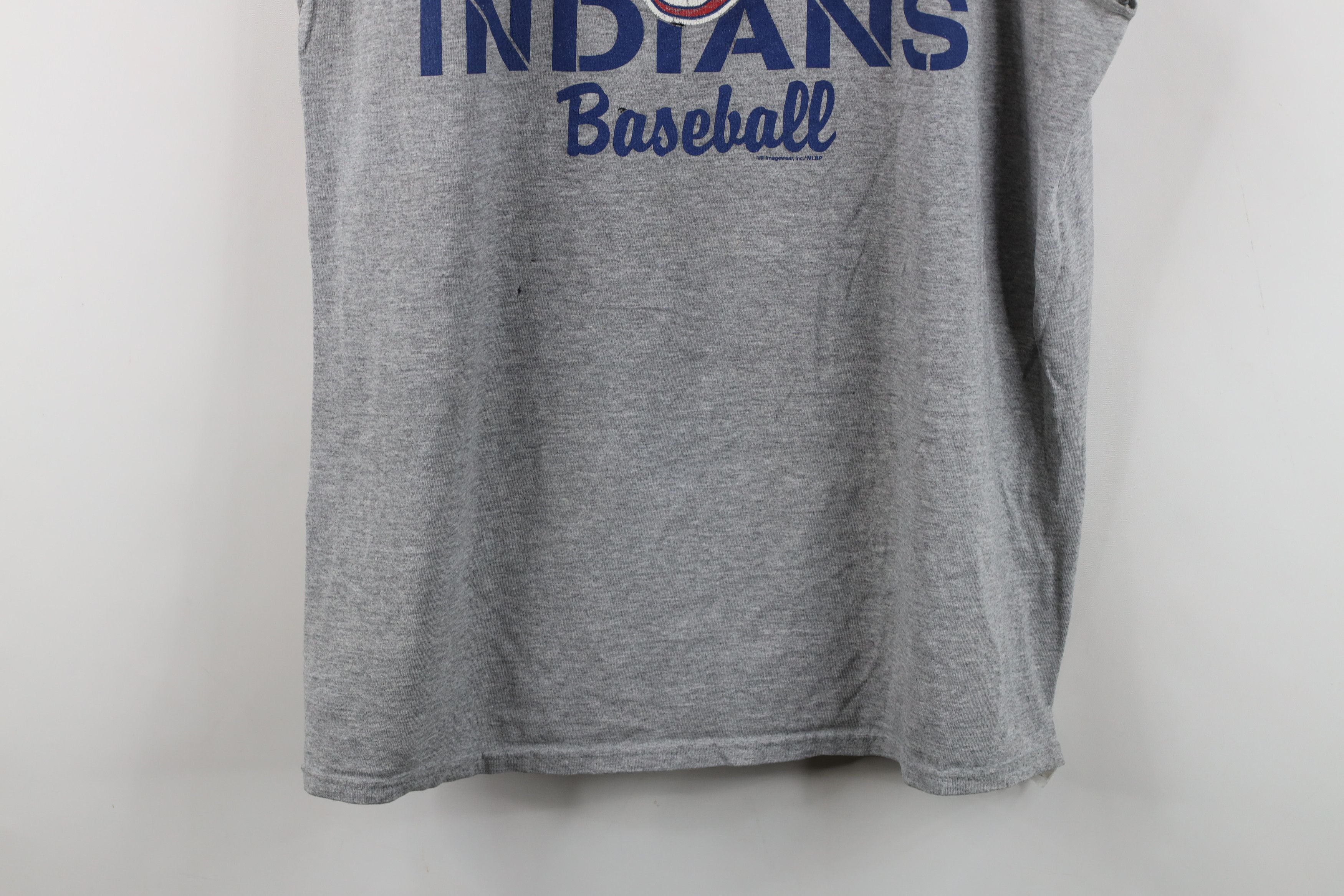 Vintage Vintage Y2K Cleveland Indians Baseball Muscle T-Shirt Size US XL / EU 56 / 4 - 3 Thumbnail