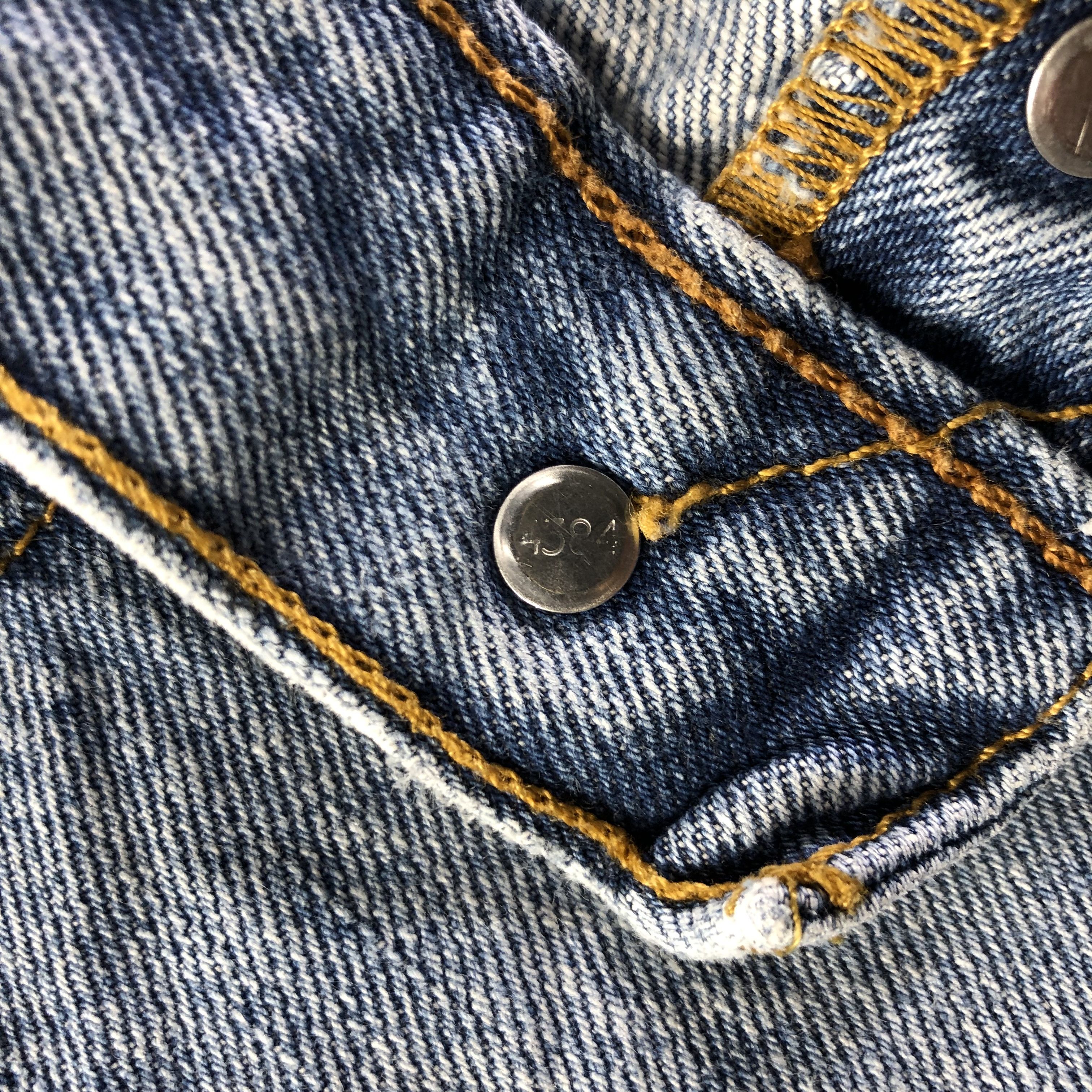 Levi's Vintage Blue Wash Levis 501 Jeans-J3428 Size US 31 - 8 Thumbnail