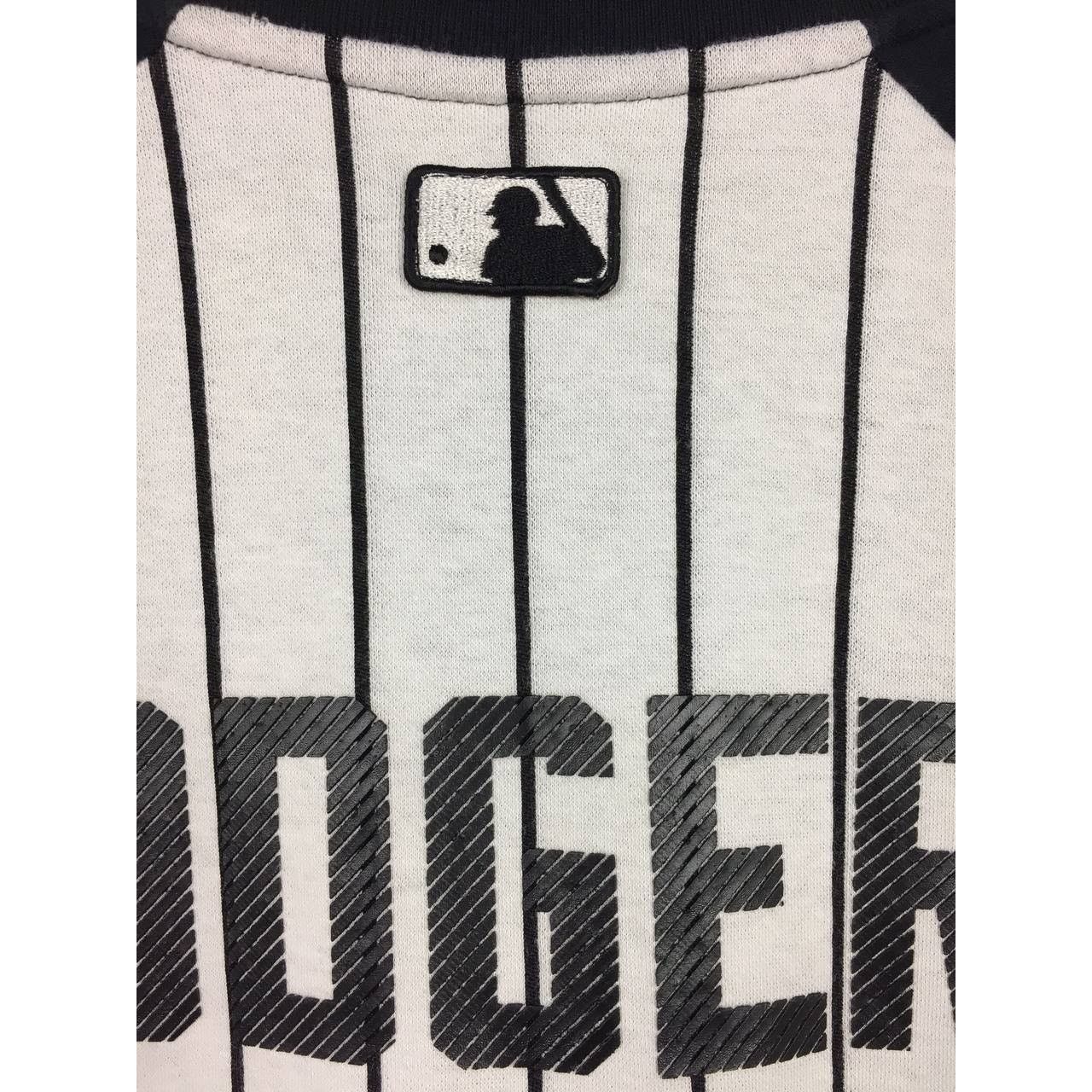 MLB MLB Los Angeles Dodgers Pinstripe Raglan Tee Size US M / EU 48-50 / 2 - 7 Thumbnail