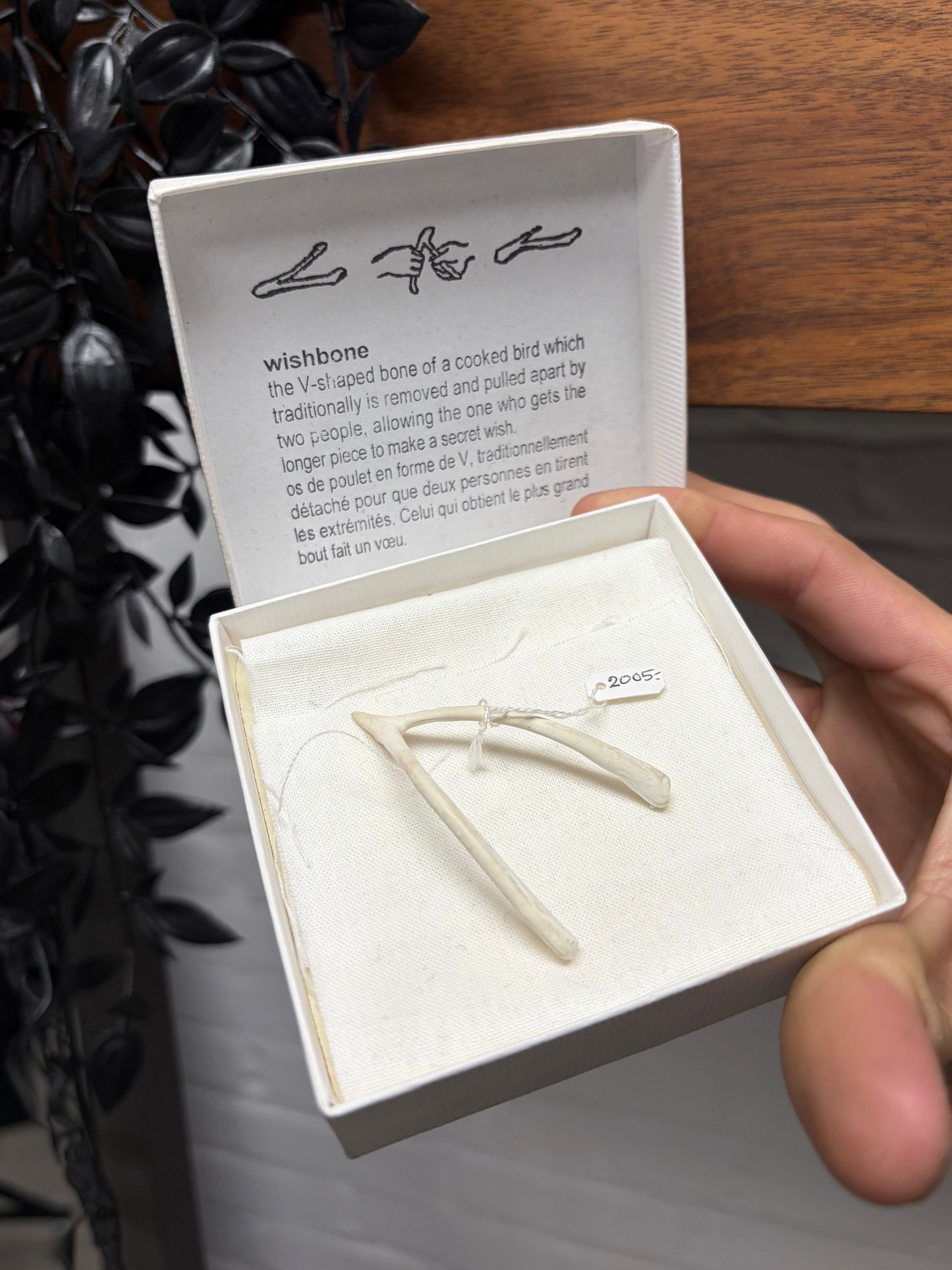 Maison Margiela 2005 Maison Martin Margiela Painted White ‘Wishbone’ Friends and Family Gift Size ONE SIZE - 1 Thumbnail
