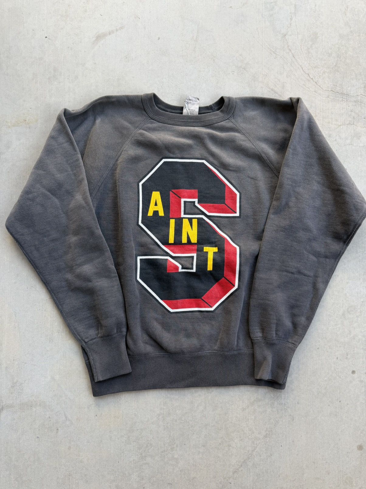 DENIM TEARS × Saint Michael Saint Mxxxxxx x Denim Tears “ST” Crewneck – Black Small Size US S / EU 44-46 / 1 - 1 Thumbnail