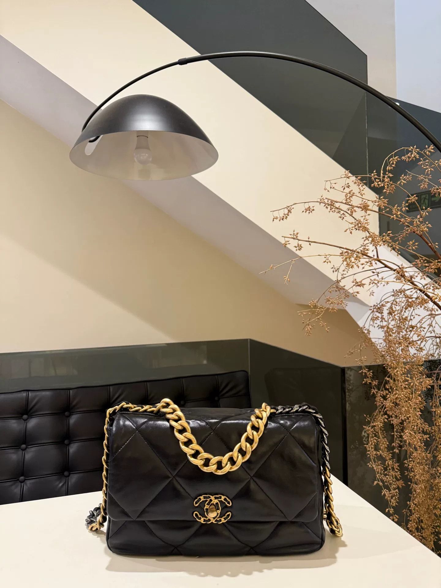 Chanel Pre-loved Bag Very good condition Size ONE SIZE - 1 Thumbnail