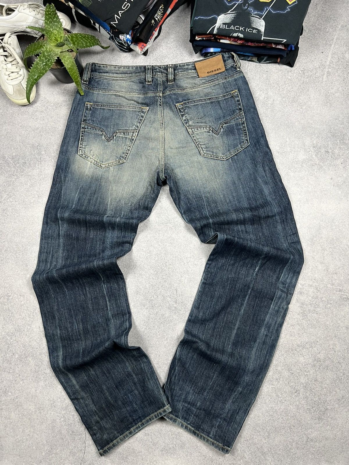 Diesel Y2K Diesel Faded Crash Trashed Distressed Denim Jeans Size US 33 - 6 Thumbnail