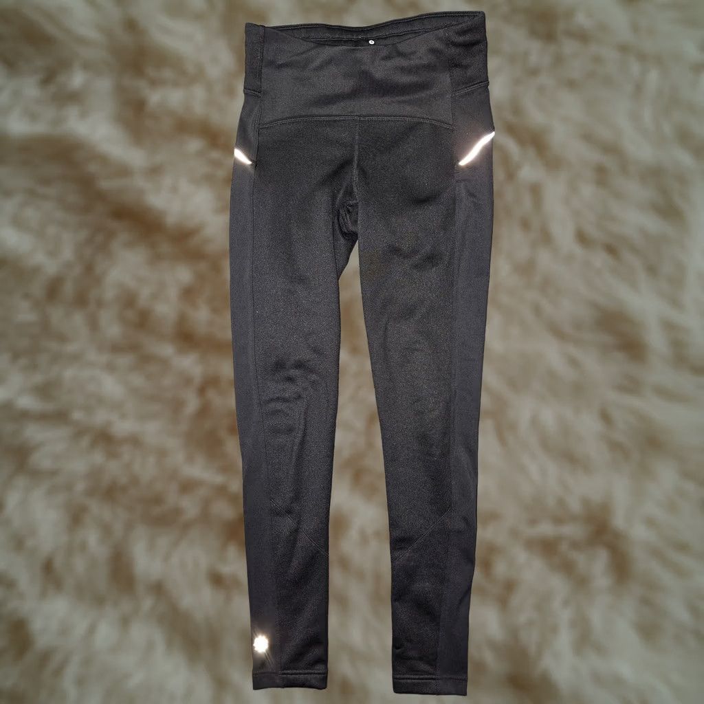 Athleta Athleta Leggings Womens XS Reflective Pocket High Rise Gym Running Yoga Ankle Zip Pocket Moisture Wicking Black Womens XS Leggings Size 26" / US 2 / IT 38 - 1 Thumbnail