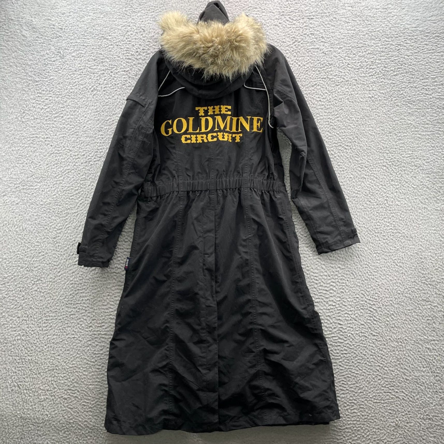 NEOUS Eous Long Fur Trim Coat Women's Medium Outdoor Parka Gorpcore Winter Chic Black Coat Size M / US 6-8 / IT 42-44 - 2 Thumbnail