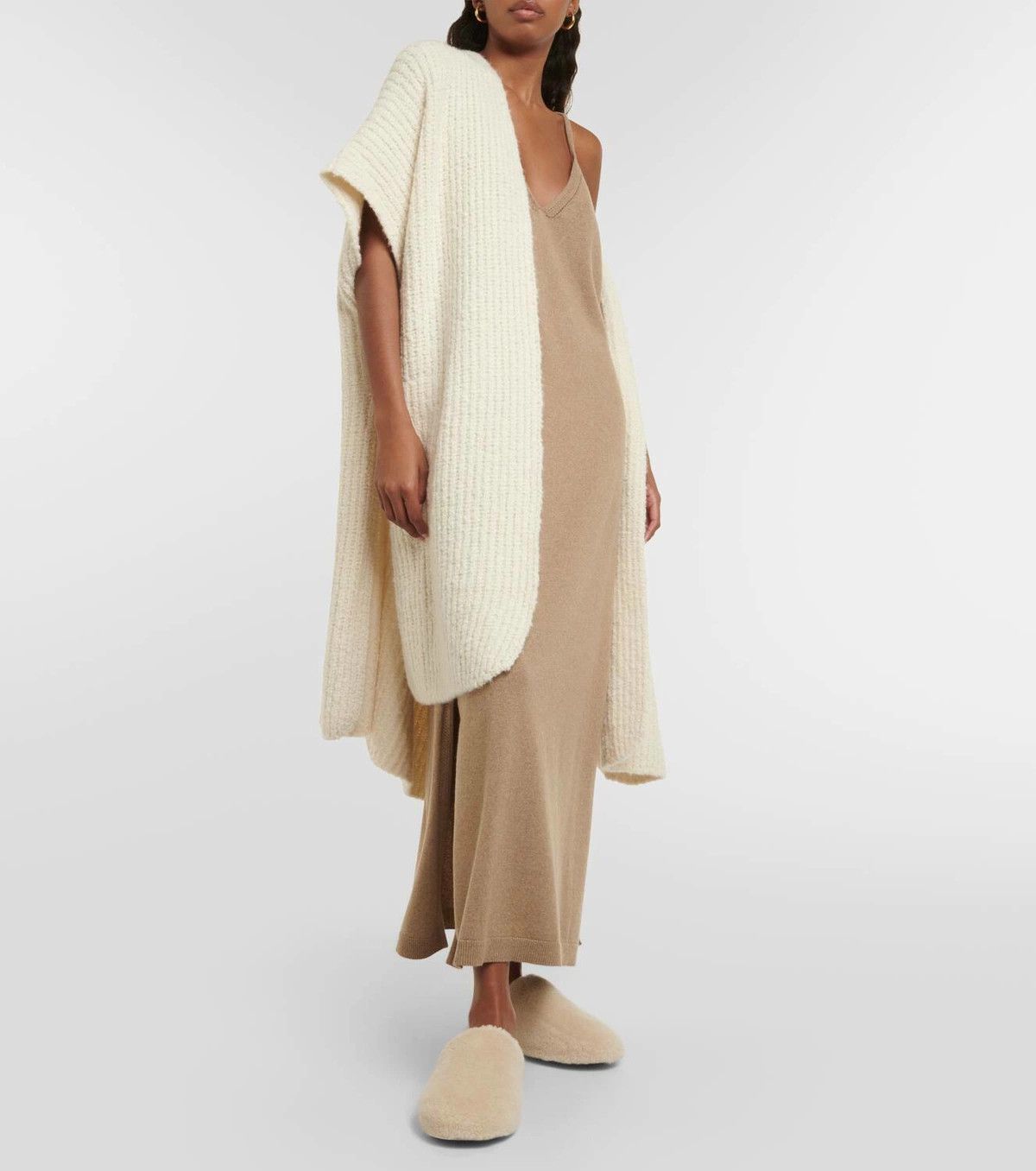 Loro Piana o1srvl11e1024 Cocooning Baby Cashmere Maxi Dress in Brown Size S / US 4 / IT 40 - 3 Thumbnail
