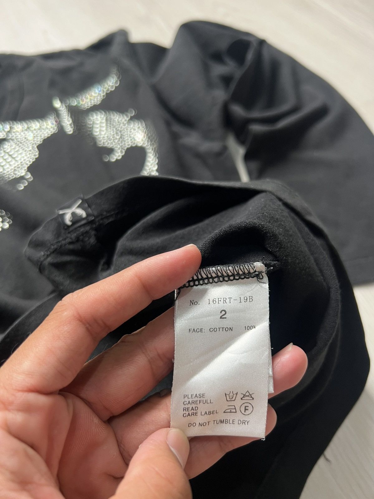If Six Was Nine Roar Guns Studded Swarovski Pistol Gun Longsleeve Size US M / EU 48-50 / 2 - 6 Thumbnail