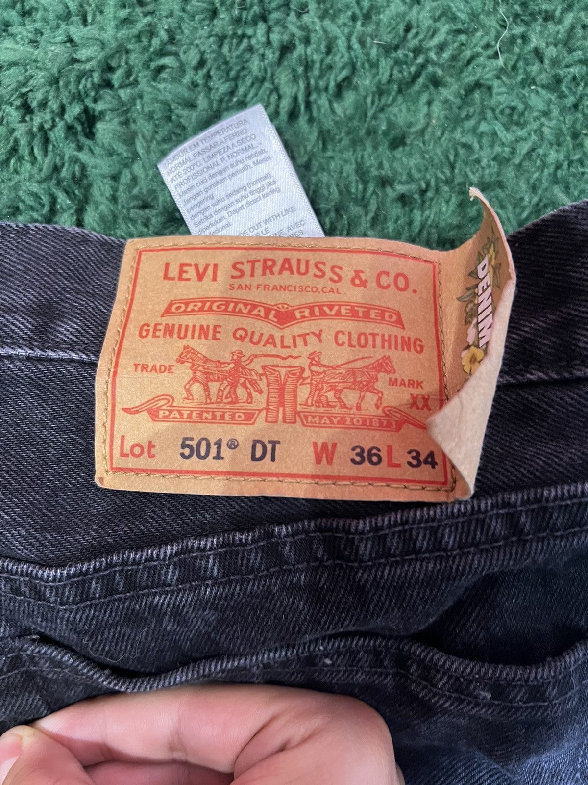 DENIM TEARS Denim Tears X Levis Cotton Wreath jeans Black Size US 36 / EU 52 - 9 Thumbnail