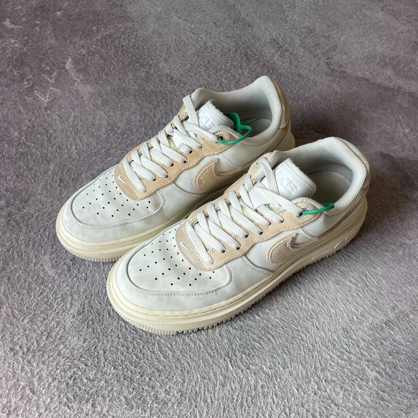 Nike Nike AF1 Lowtop Sneakers 43 Men Size US 10 / EU 43 - 1 Thumbnail