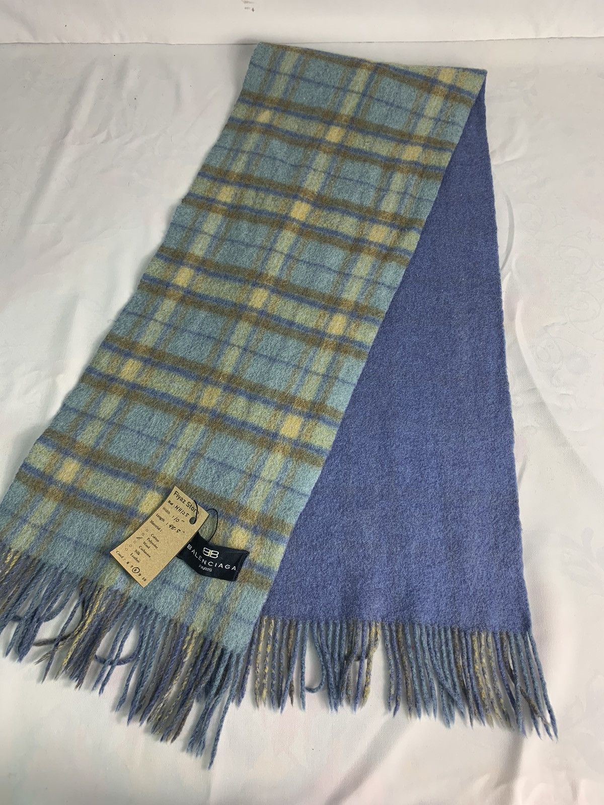 Balenciaga Balenciaga Scarf / Muffler / Neckwear Size ONE SIZE - 6 Thumbnail
