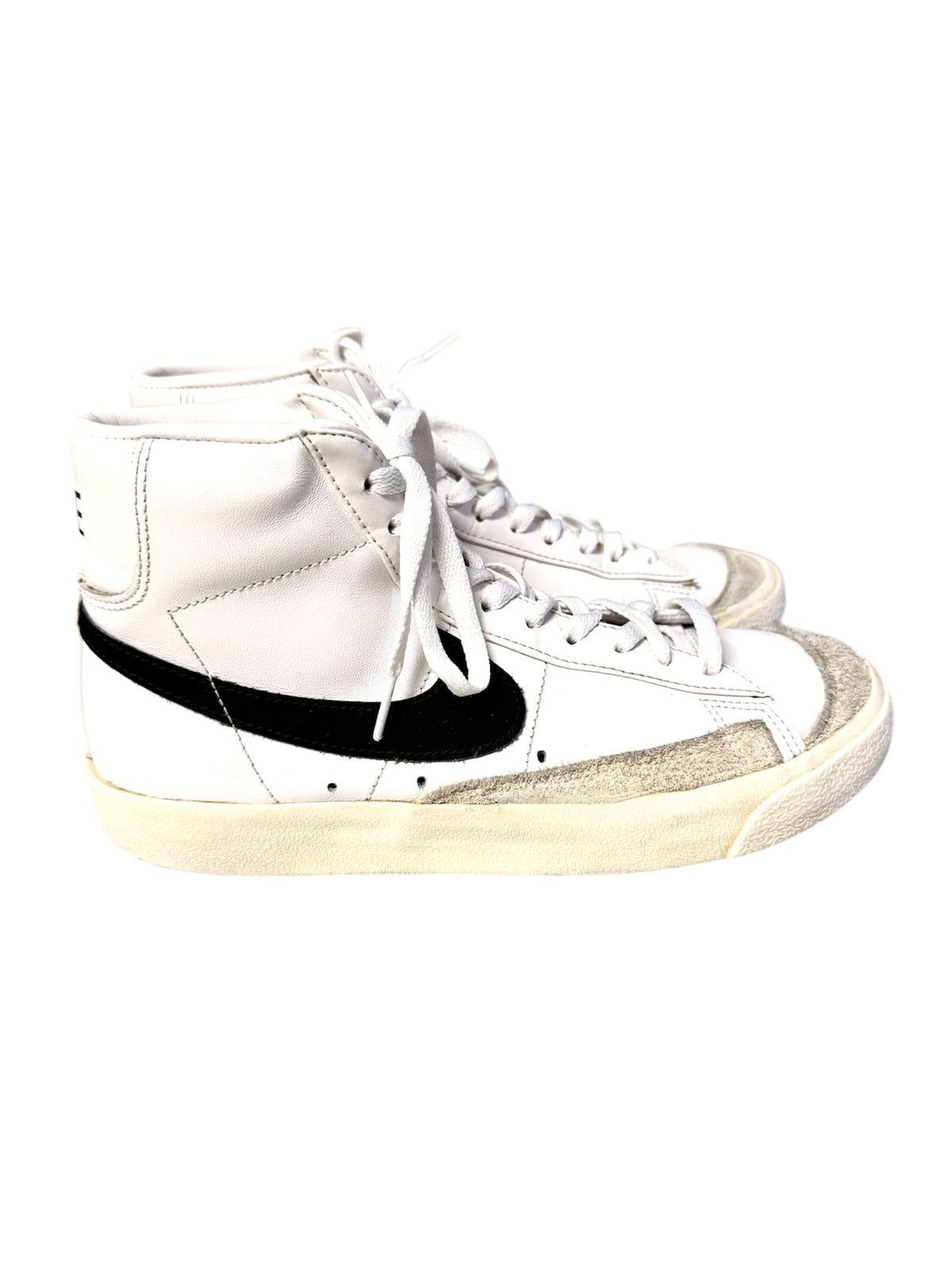Nike NIKE White/Black Blazer Mid ‘77 Sneakers Sz 8 Size US 8 / IT 38 - 4 Thumbnail