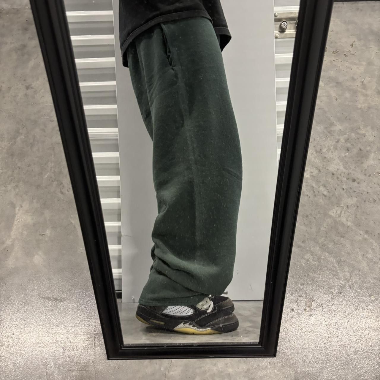 Japanese Brand × Vintage Crazy Vintage 90s Baggy Forest Green Essential Sweatpants! Size US 36 / EU 52 - 2 Thumbnail