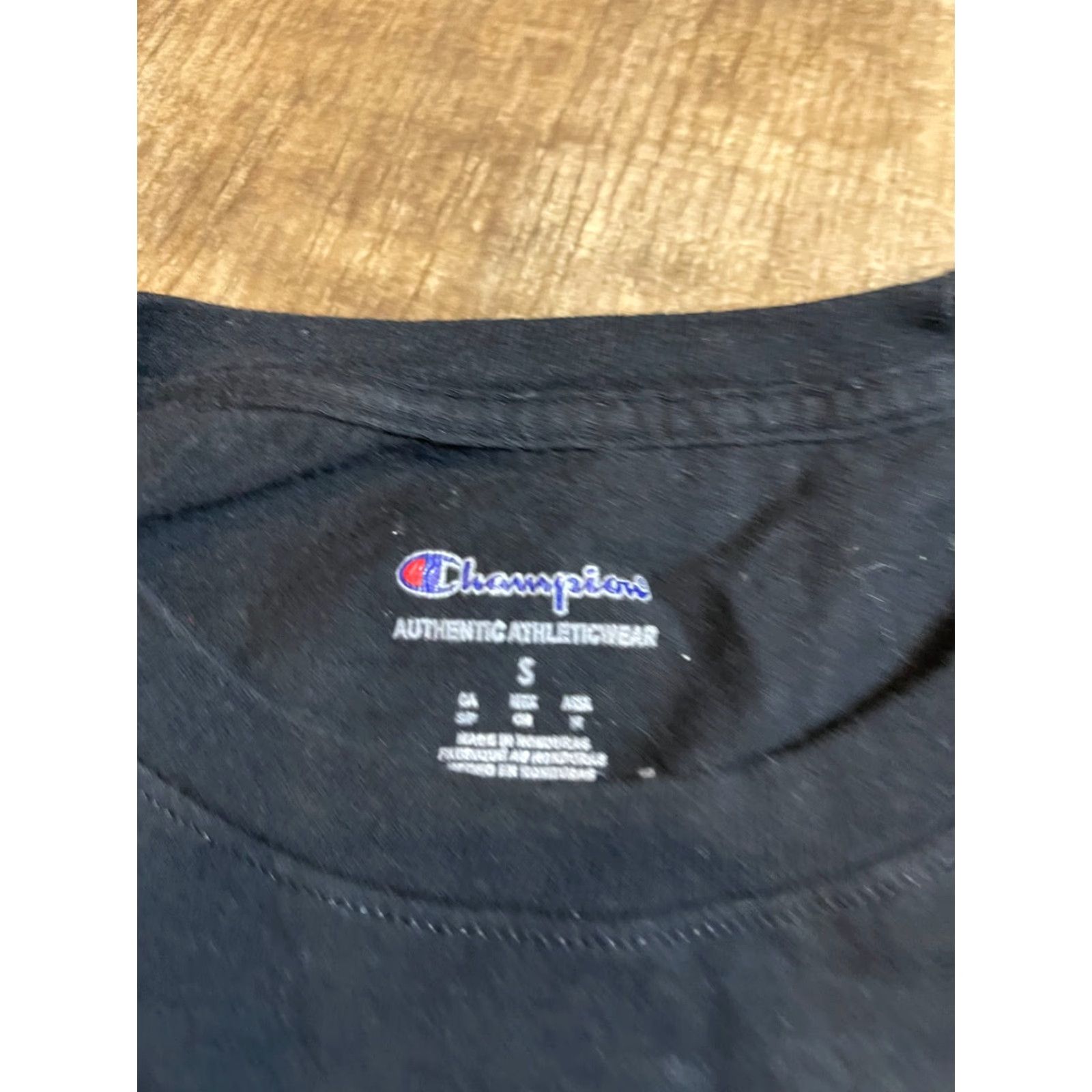 Champion Champion Shirt Womens Small Long Sleeve Black Logo Cotton Blend Crew Neck T-Shirt Short Sleeve? Size S / US 4 / IT 40 - 4 Thumbnail