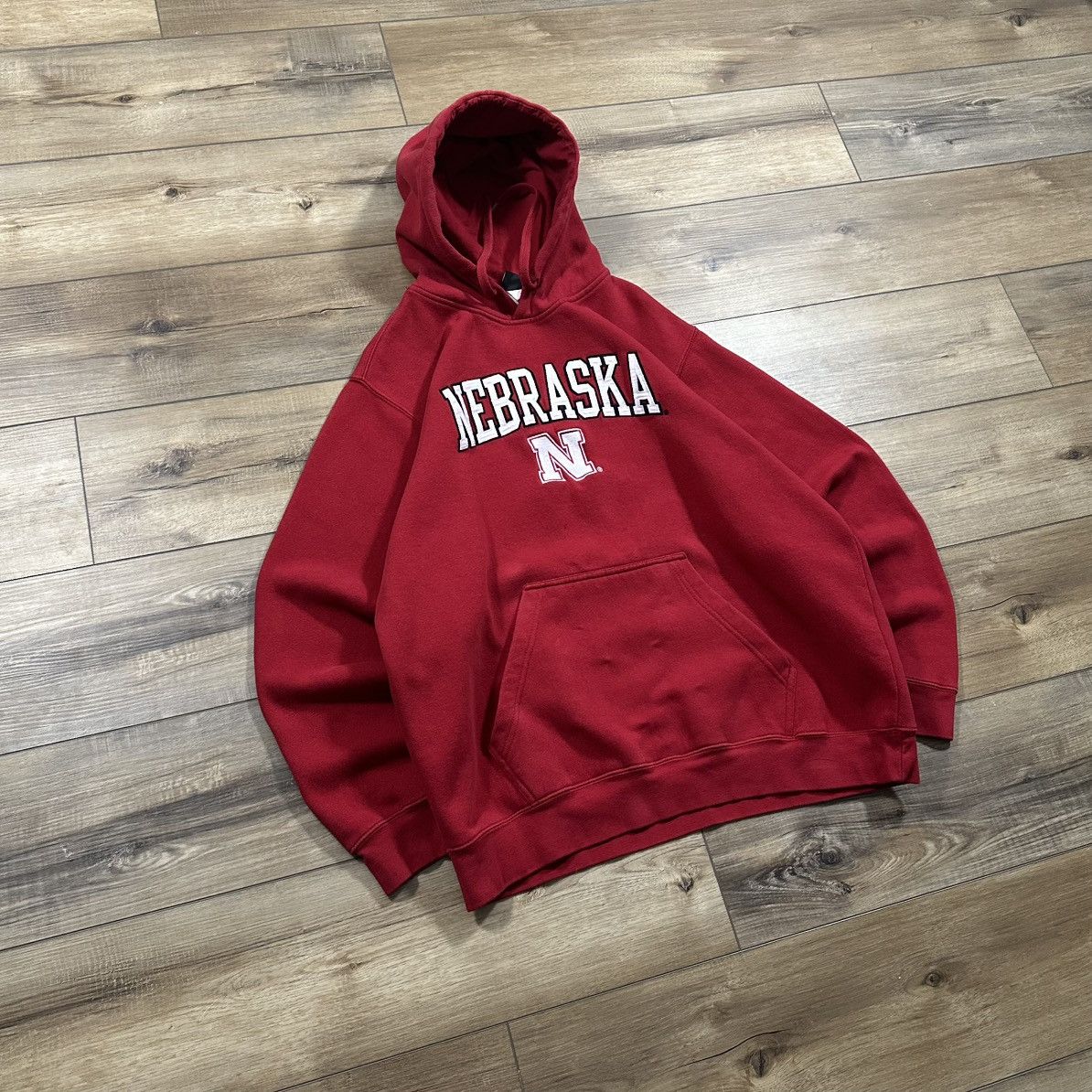 Other Vintage 90s Nebraska Embroidered Pullover Hoodie Size US XL / EU 56 / 4 - 2 Thumbnail