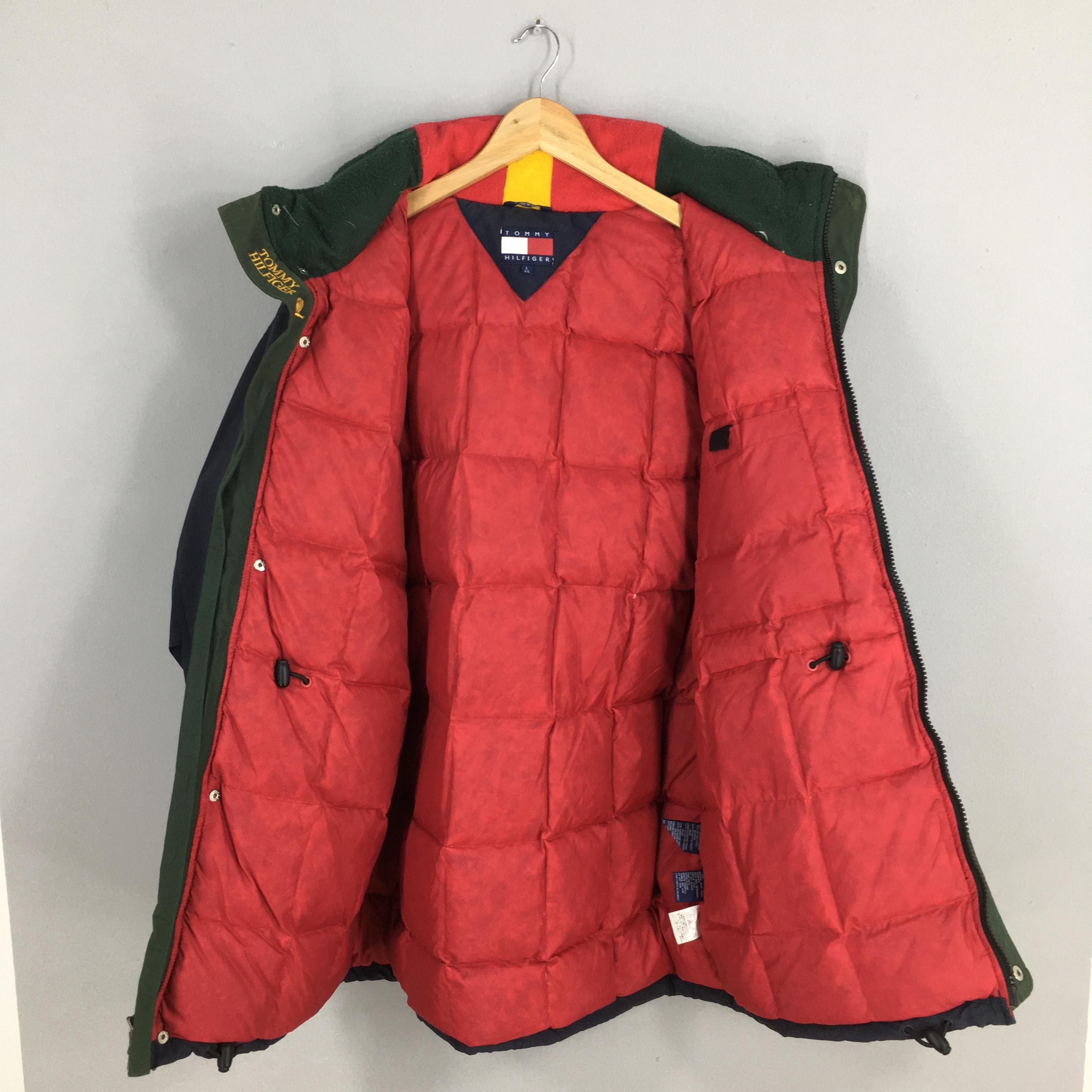 Tommy Hilfiger Vintage Tommy Hilfiger Bomber Puffer Winter Jacket Large Size US L / EU 52-54 / 3 - 5 Thumbnail