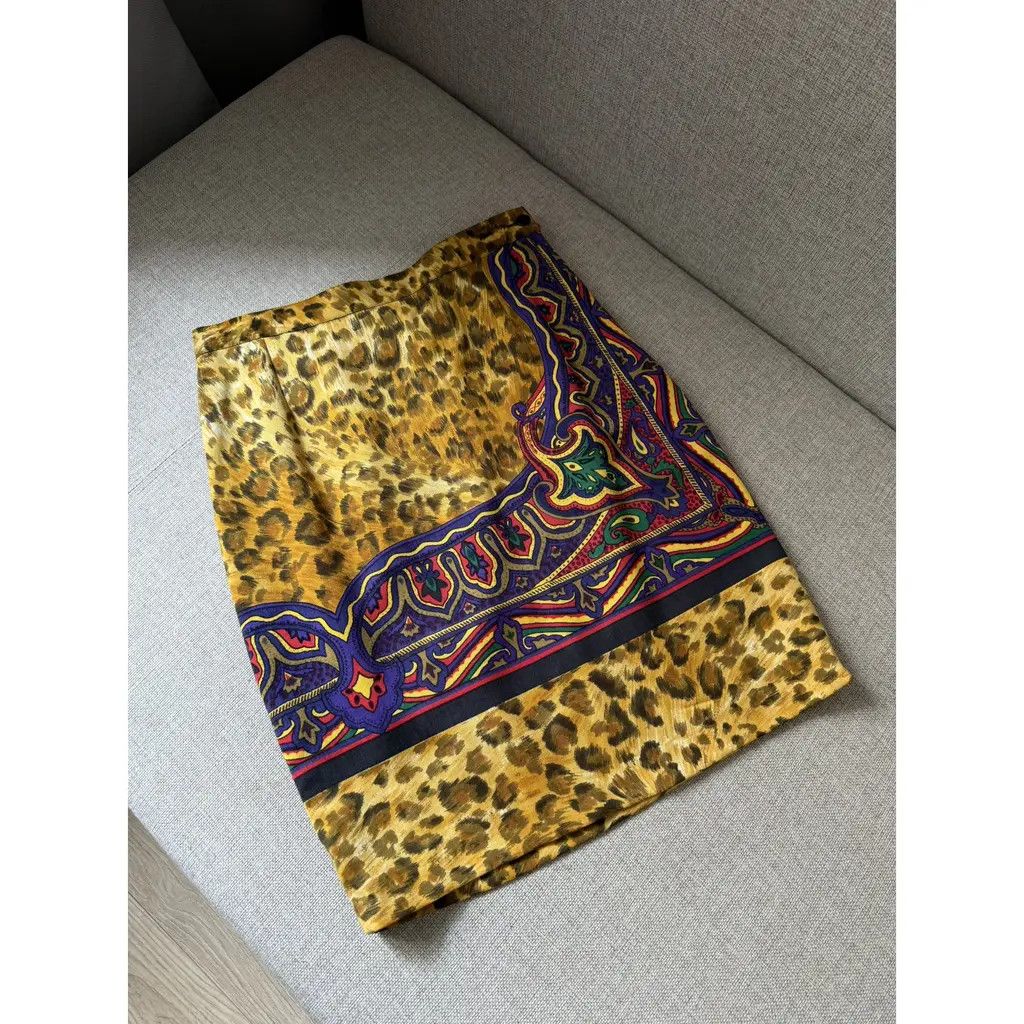 Versus VERSUS GIANNI VERSACE Vintage Skirt Suit Set – Size IT 46 Size 32" / US 10 / IT 46 - 9 Thumbnail