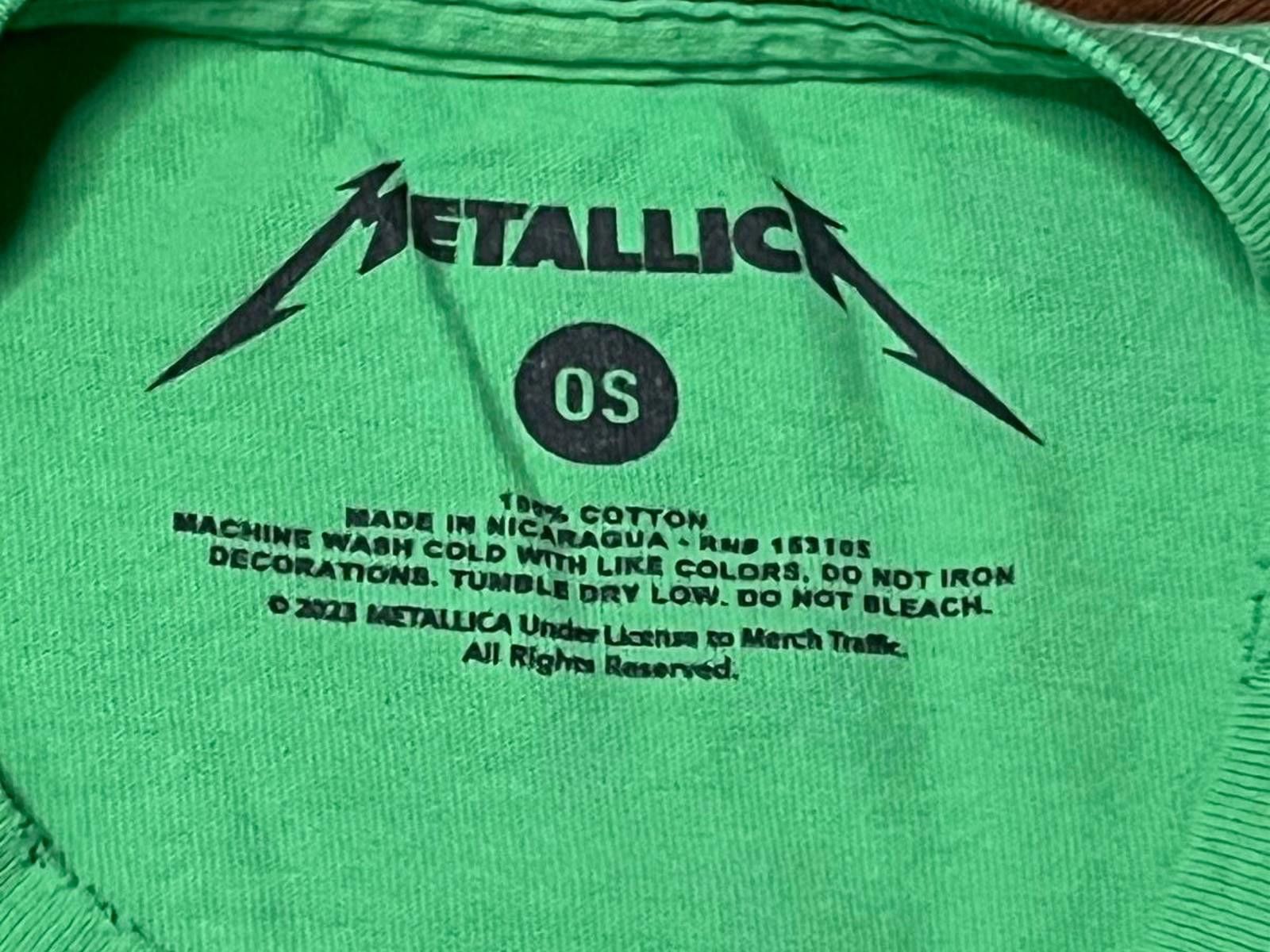 Metallica Metallica Distressed Graphic Tee Green OS (2023 Tour Merch) Size ONE SIZE - 2 Thumbnail