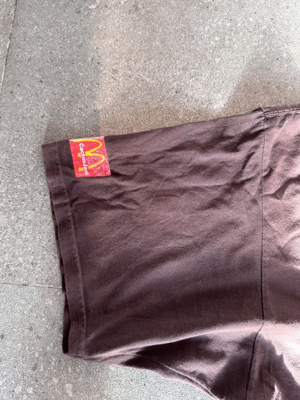 Travis Scott Travis Scott Cactus Jack Mcdonalds Size US XL / EU 56 / 4 - 4 Thumbnail