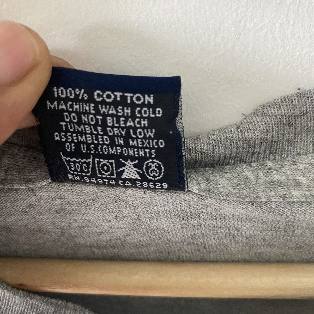 Stussy Thrashed Vintage Y2K Stussy Rootz RASTA ERD GRUNGE GRAIL TEE Size US L / EU 52-54 / 3 - 5 Thumbnail