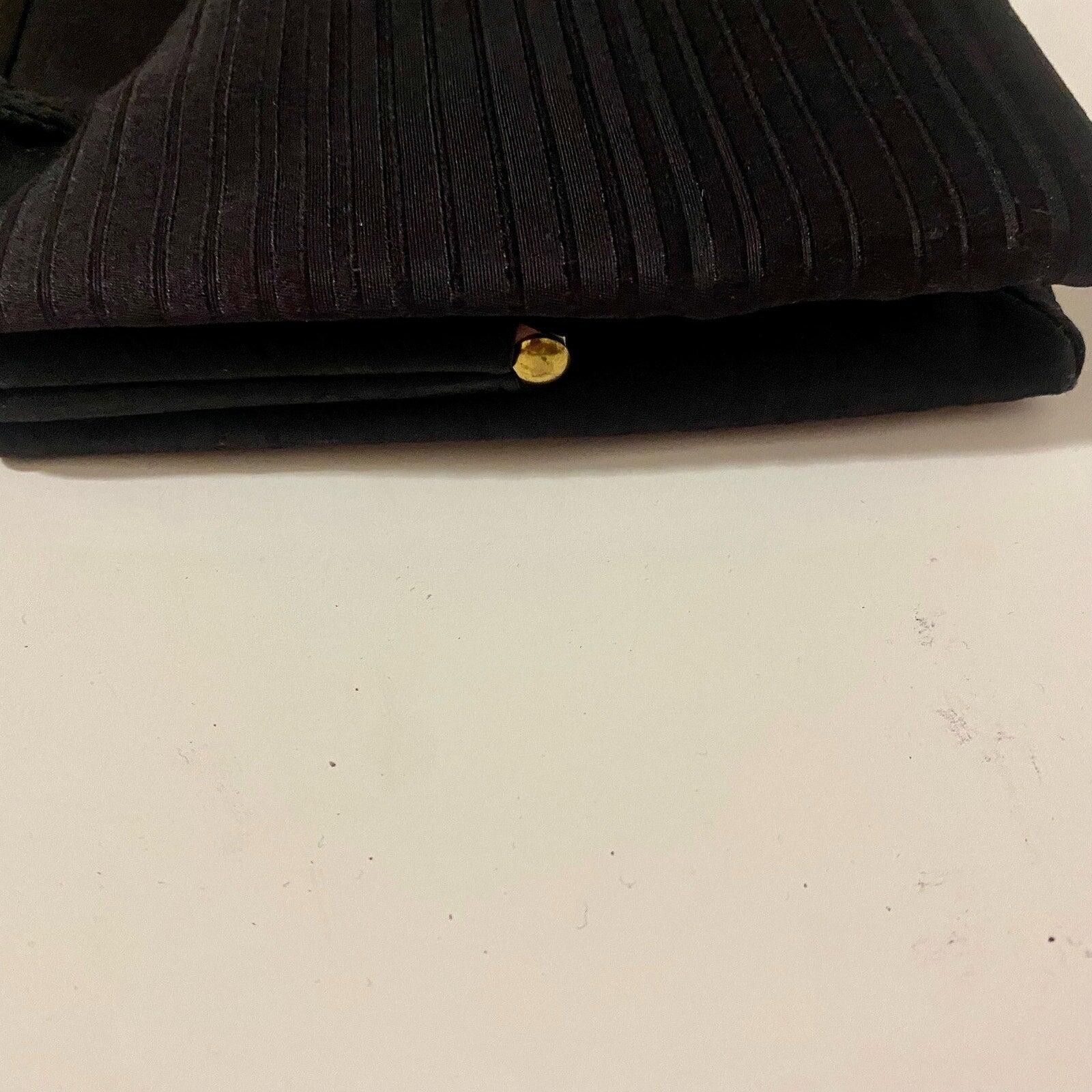 Other Crown Lewis Vintage Black Pleated Purse Evening Bag Size ONE SIZE - 8 Thumbnail