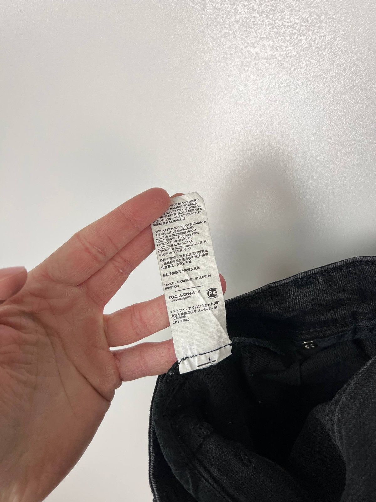 Dolce Gabbana luxury slim denim size 32