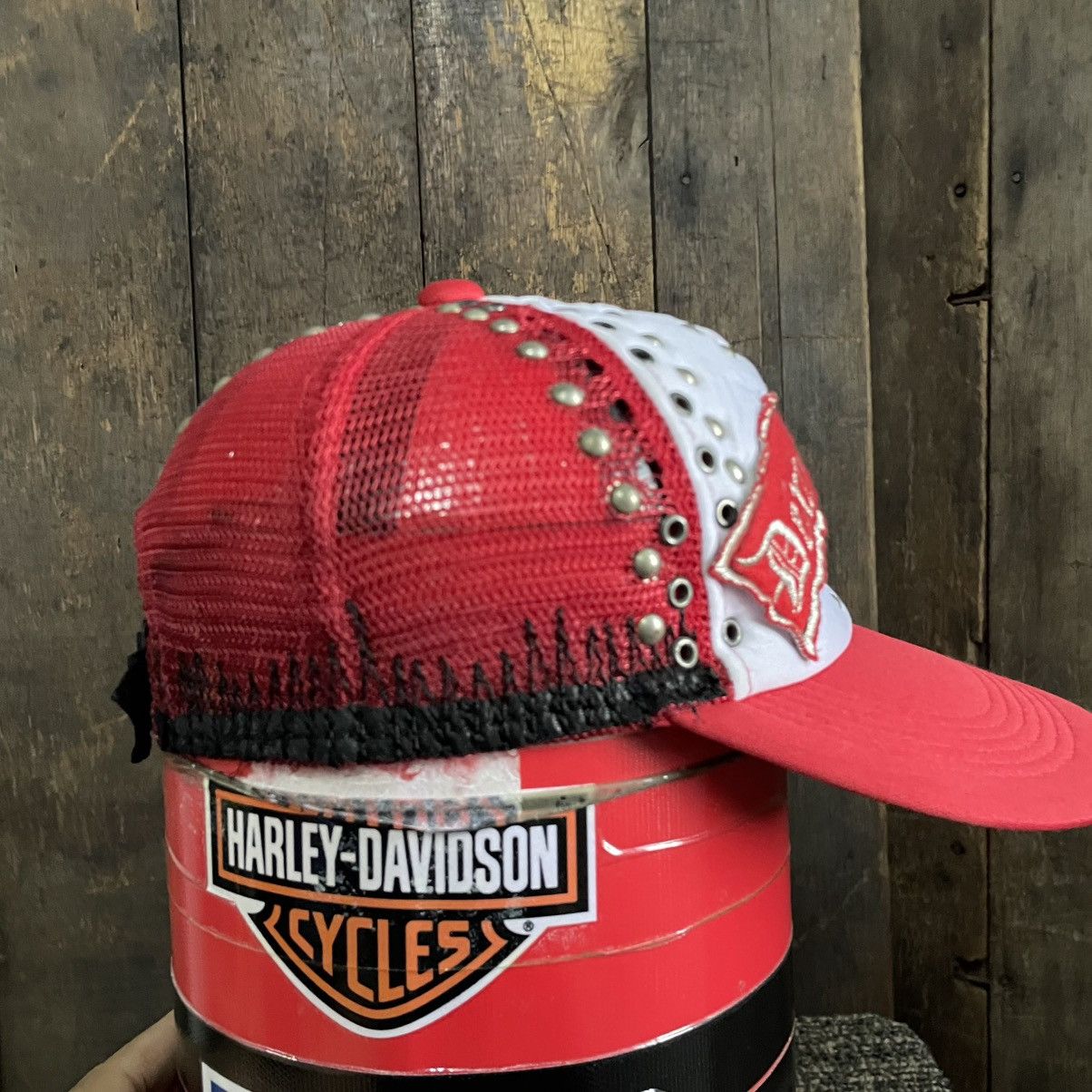 Yasuyuki Ishii Vintage Yasuyuki Ishii Studded Distress Trucker Cap Size ONE SIZE - 6 Thumbnail