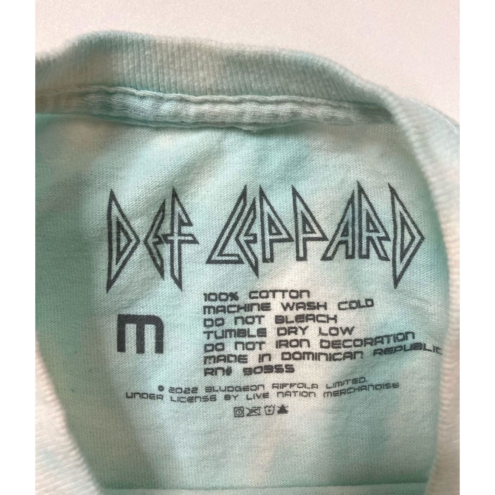 Vintage VINTAGE Def Leppard Adrenalize Graphic T-shirt Men Medium Blue Tie Dye Band Music Size US M / EU 48-50 / 2 - 6 Thumbnail
