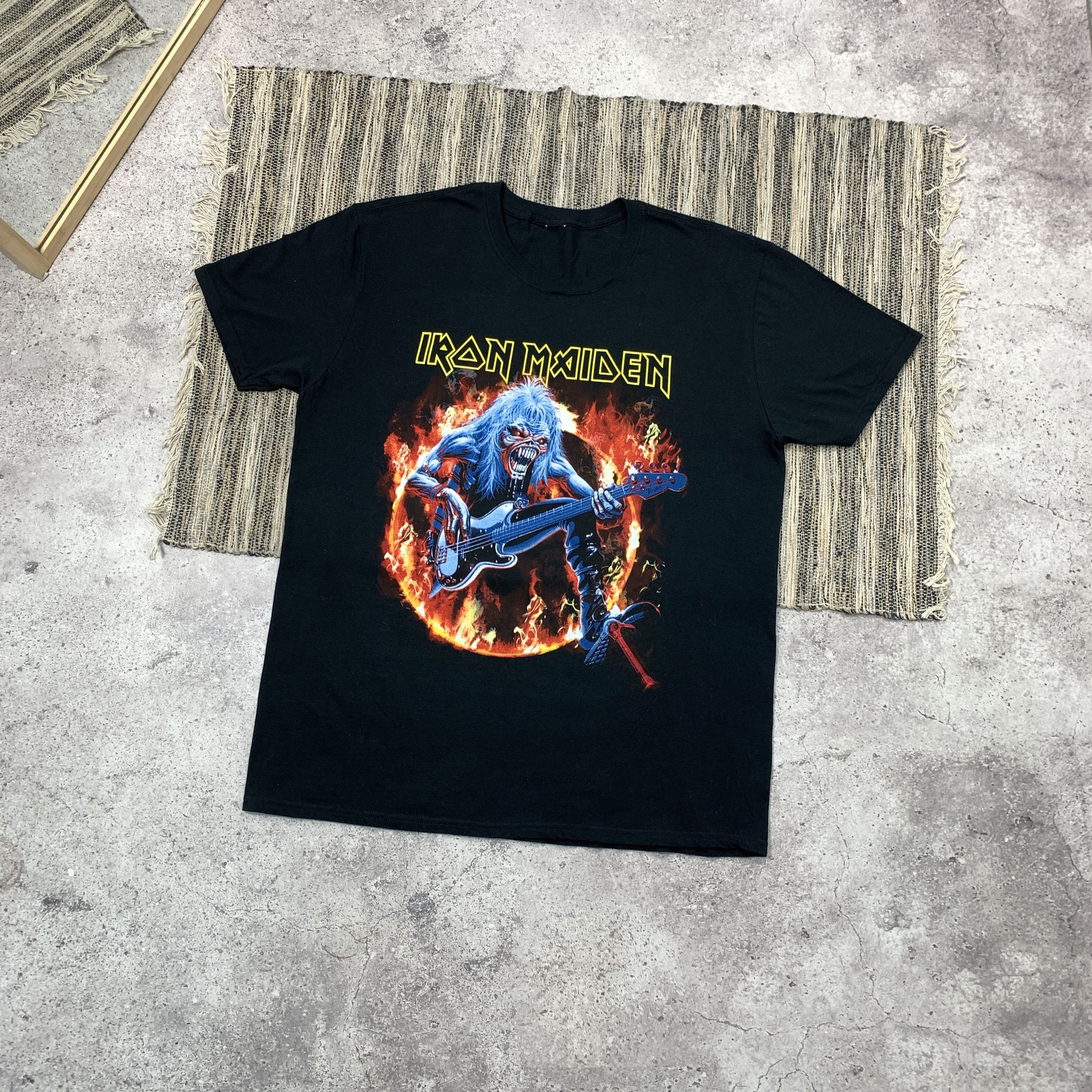 Band Tees Vintage Iron Maiden 90s Rock Band Graphic Black Tee Shirt XL Size US XL / EU 56 / 4 - 3 Thumbnail