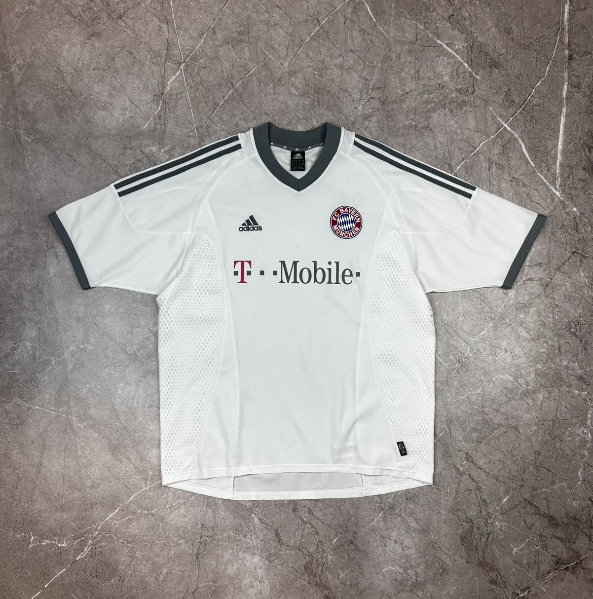 Adidas Bayern Munchen 2002-03 Adidas Vintage Soccer Jersey Size US XL / EU 56 / 4 - 1 Thumbnail