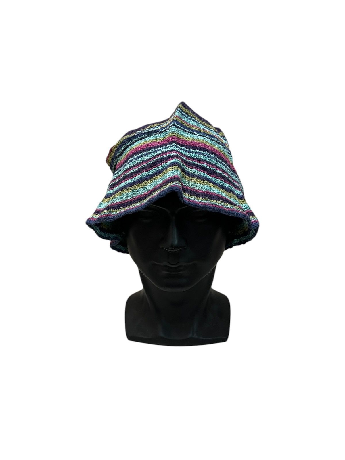 Japanese Brand × Kenzo Japanese Brand Kenzo Jungle Crochet Beanie Hats Size ONE SIZE - 1 Thumbnail