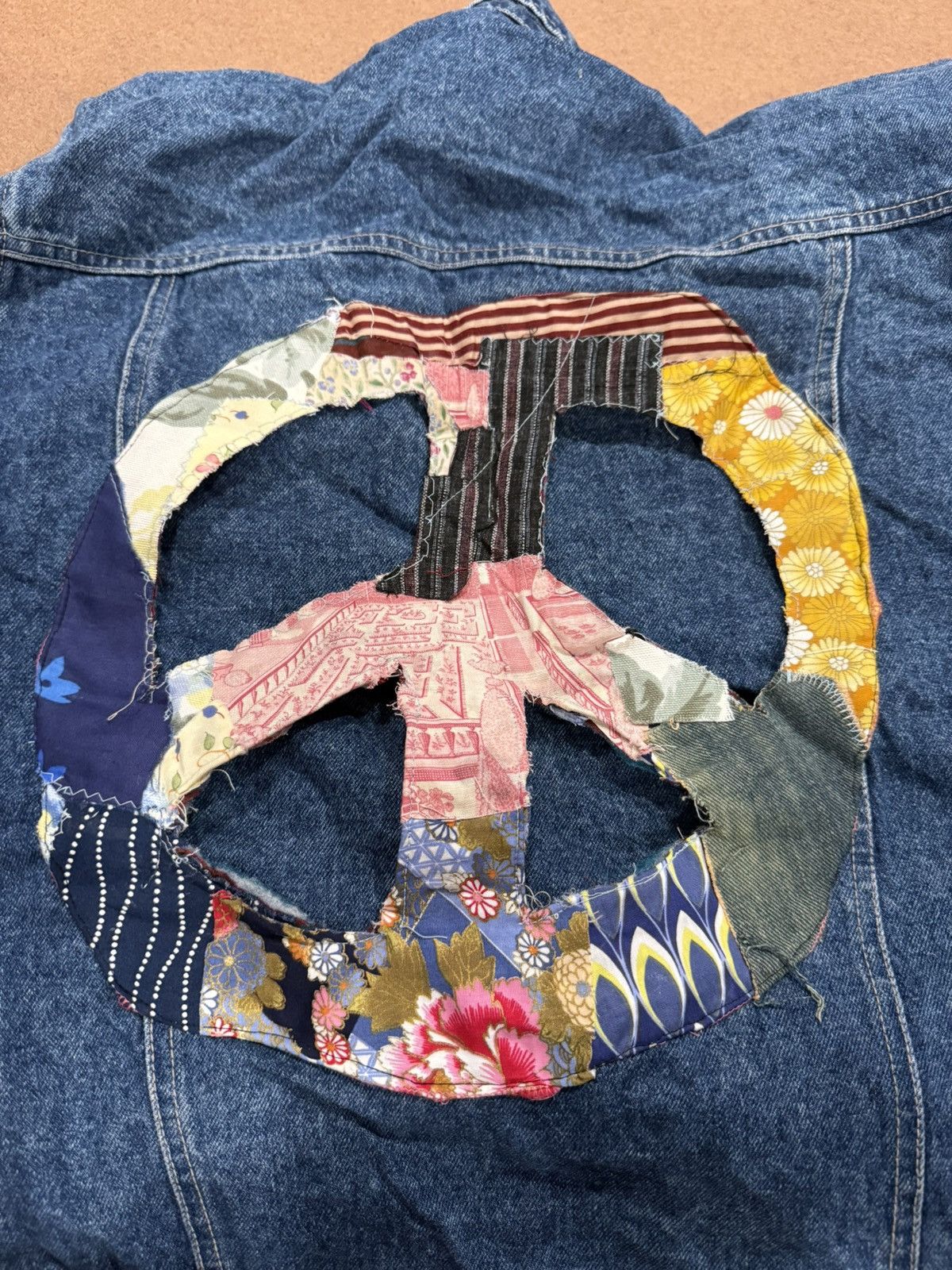 Other Custom Peace Jean Jacket Size M Size US M / EU 48-50 / 2 - 4 Thumbnail