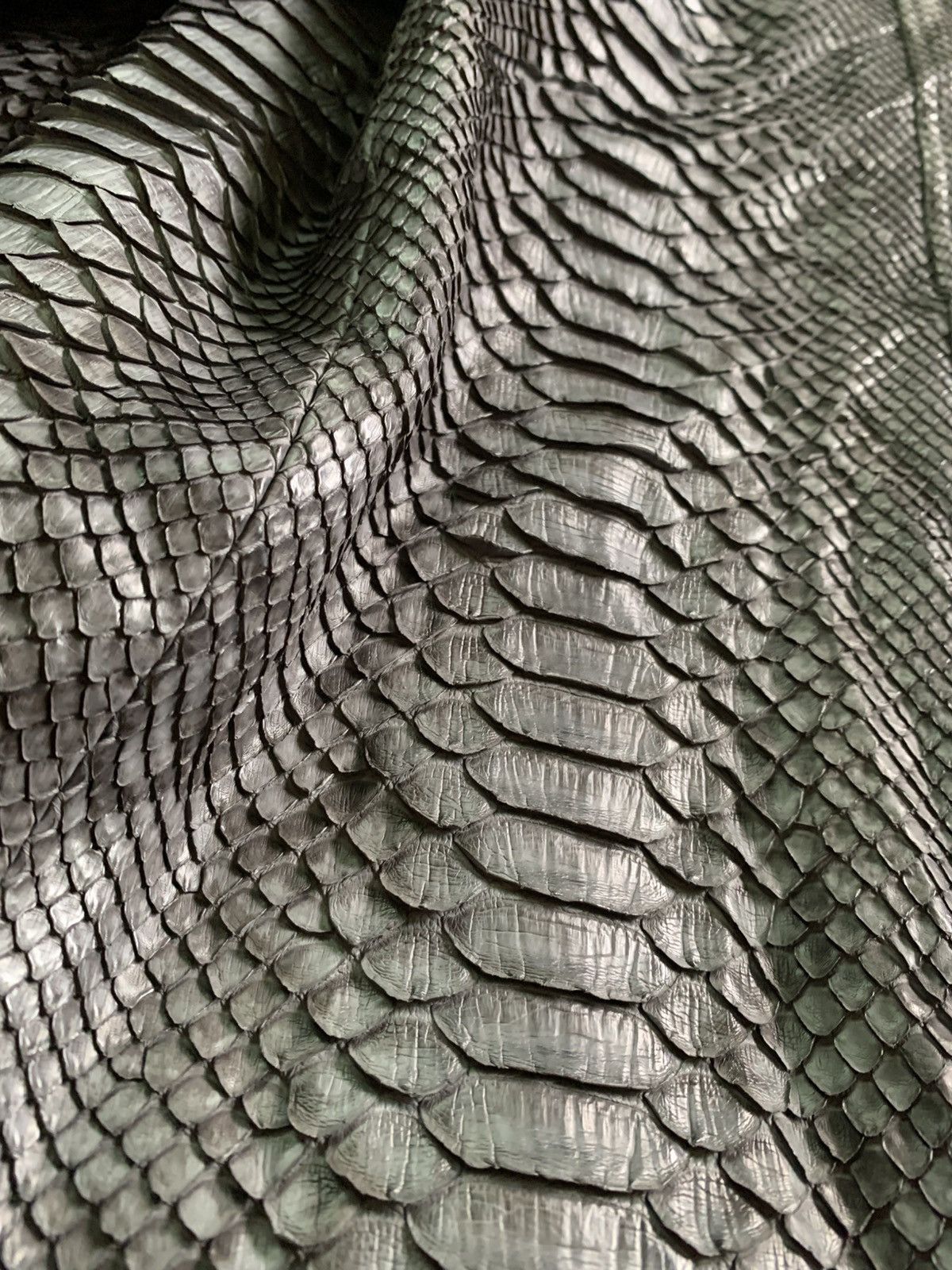 Gucci Rare! A/W 1998- Gucci- Tom Ford- Snakeskin Leather Coat Size US L / EU 52-54 / 3 - 12 Thumbnail