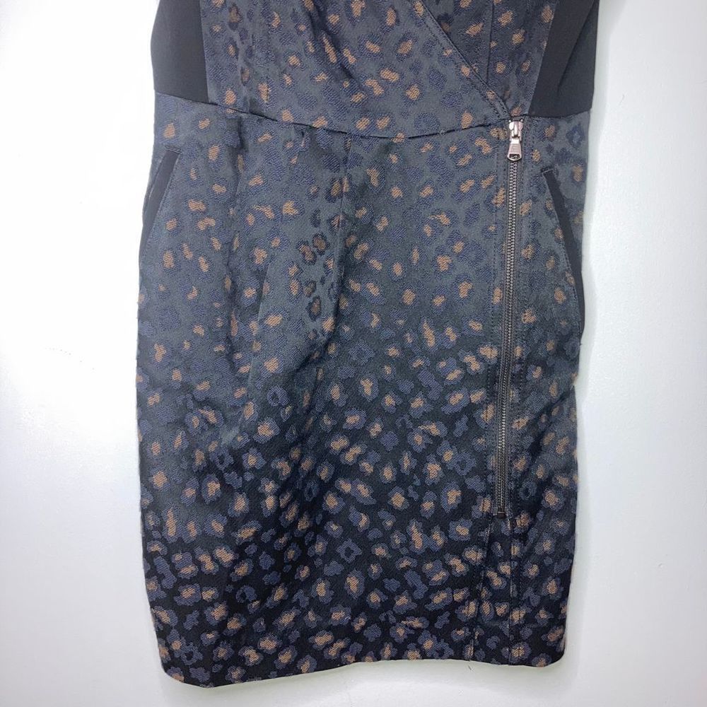 Marc by Marc Jacobs Marc by Marc Jacobs, Sasha Leopard Print Jacquard Shift Mini Dress, Women’s 8 Size M / US 6-8 / IT 42-44 - 5 Thumbnail