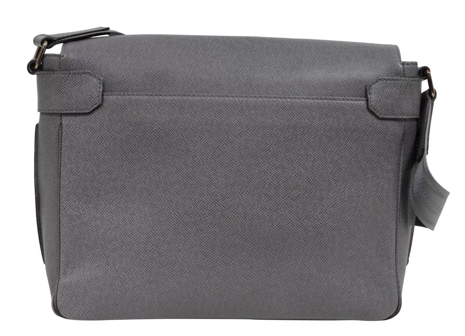 Louis Vuitton Louis Vuitton Glacier Taiga Leather Roman PM Messenger Bag Size ONE SIZE - 2 Thumbnail