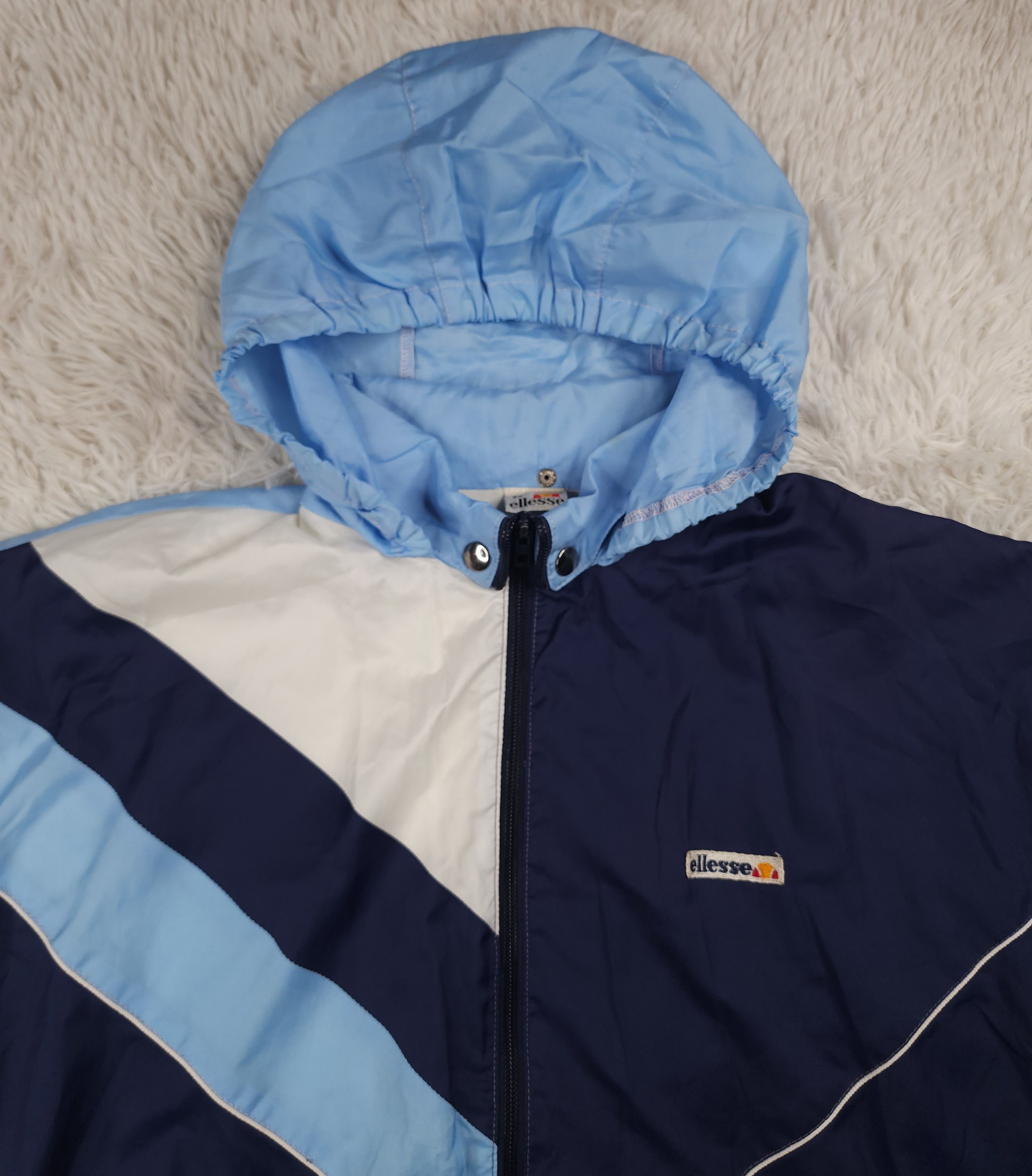 Ellesse Vintage Ellesse windbreaker hoodied jacket 38 EU Size US M / EU 48-50 / 2 - 5 Thumbnail