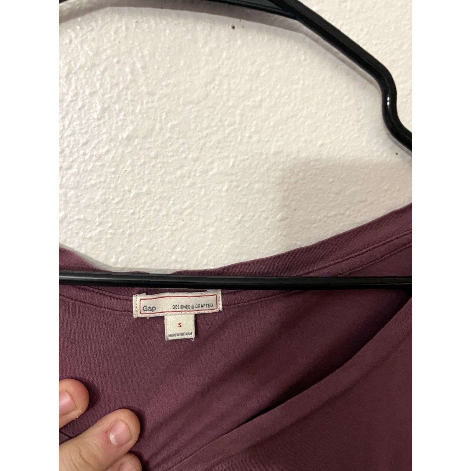 Gap GAP Womens Tank Top V-Neck Solid Maroon Size S Small Modern Shirt - Womens Size S / US 4 / IT 40 - 3 Thumbnail