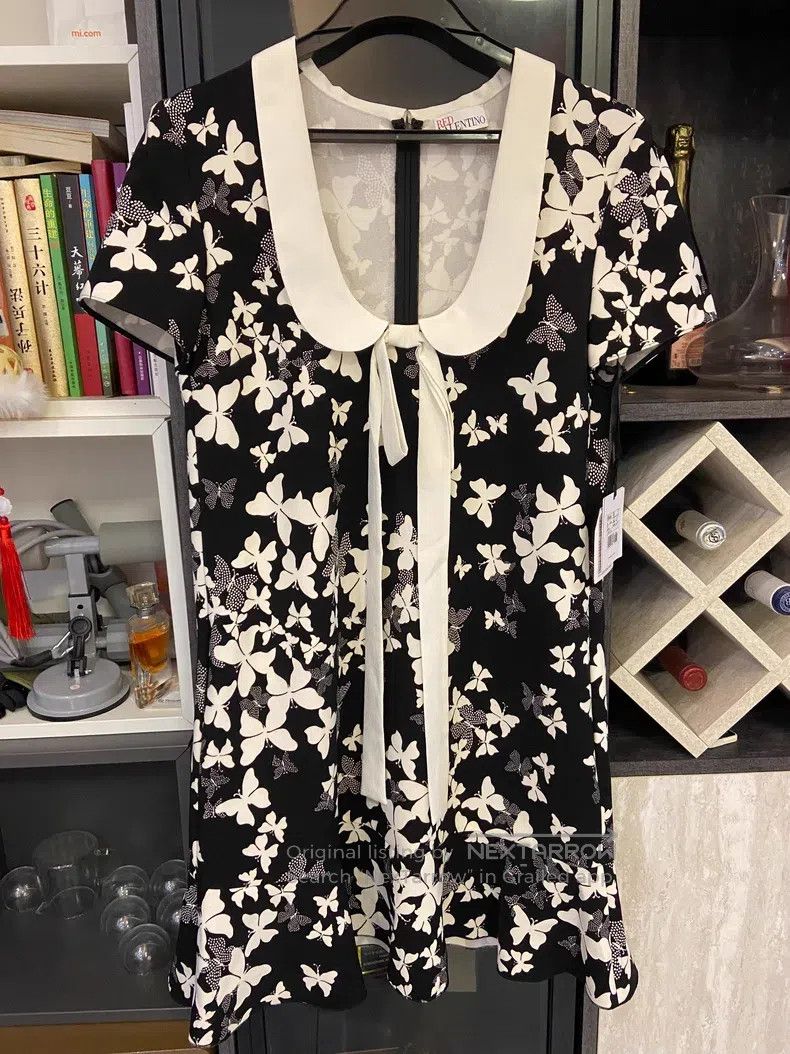 Valentino Valentino Butterfly print dress Size S / US 4 / IT 40 - 1 Thumbnail