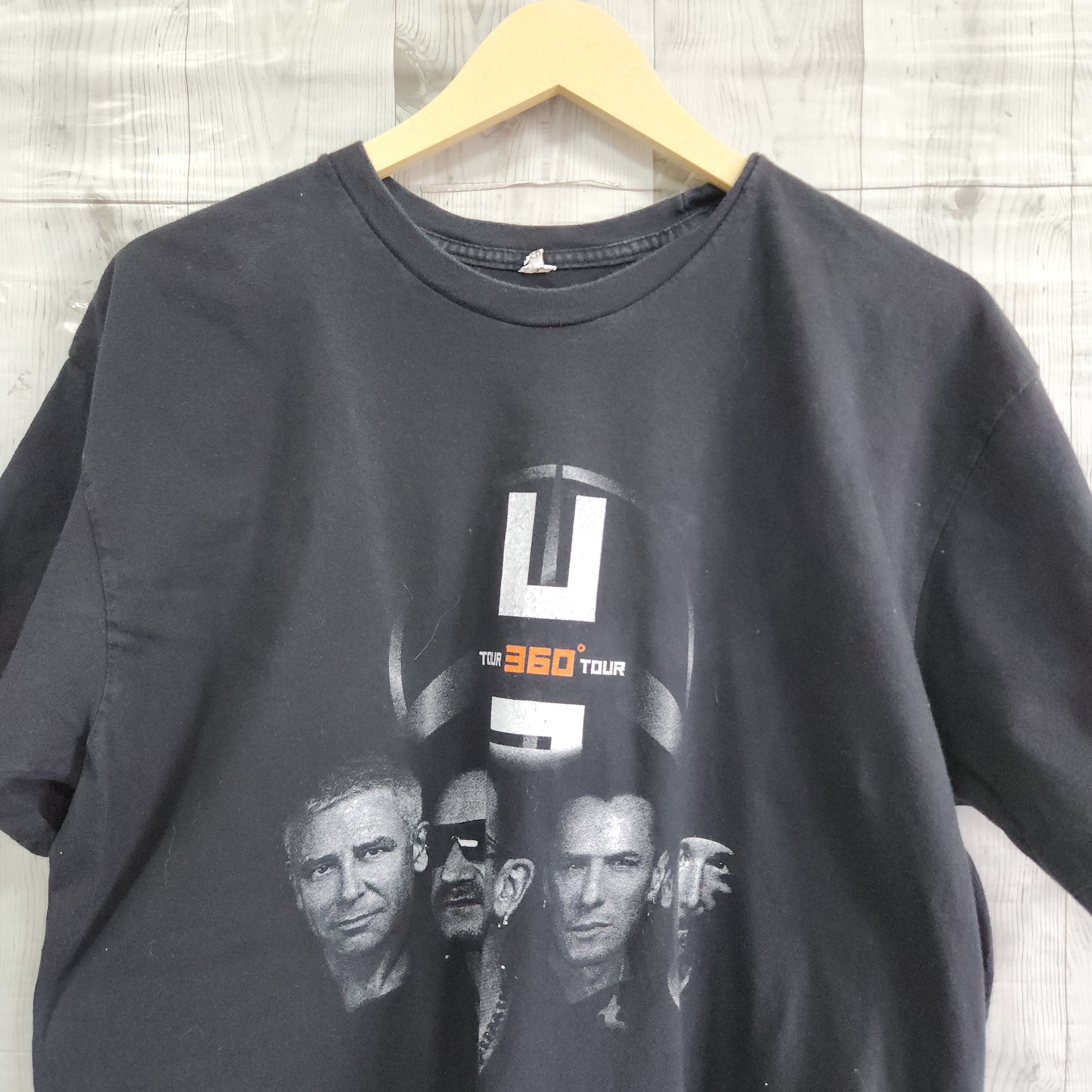 Band Tees × Vintage Vintage Y2K Bono U2 Tour 360 Black TShirt Size US L / EU 52-54 / 3 - 4 Thumbnail