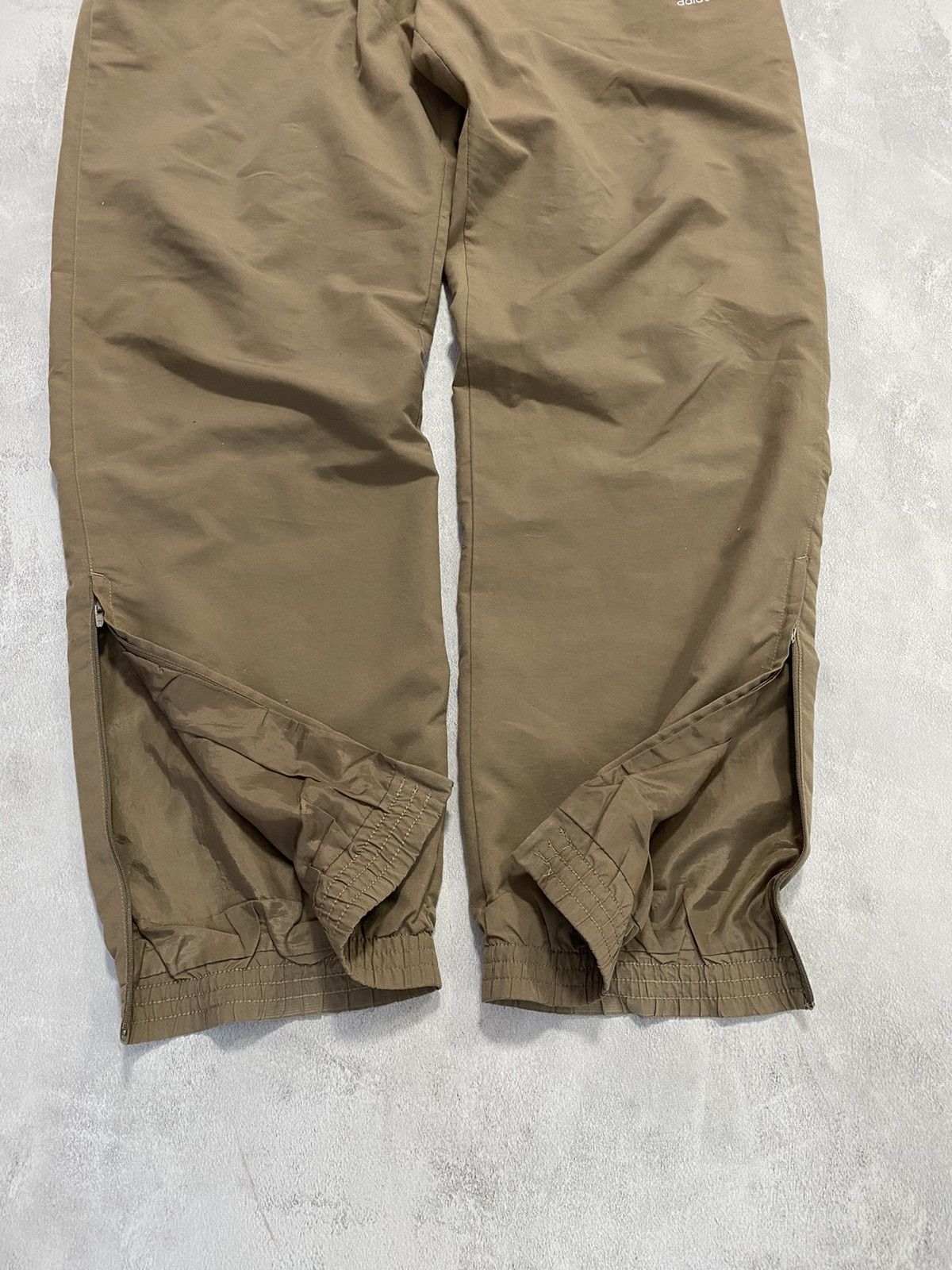 Adidas × Vintage 🔶 Vintage Baggy Track Pants Adidas Brown XL XXL Size US 40 / EU 56 - 2 Thumbnail