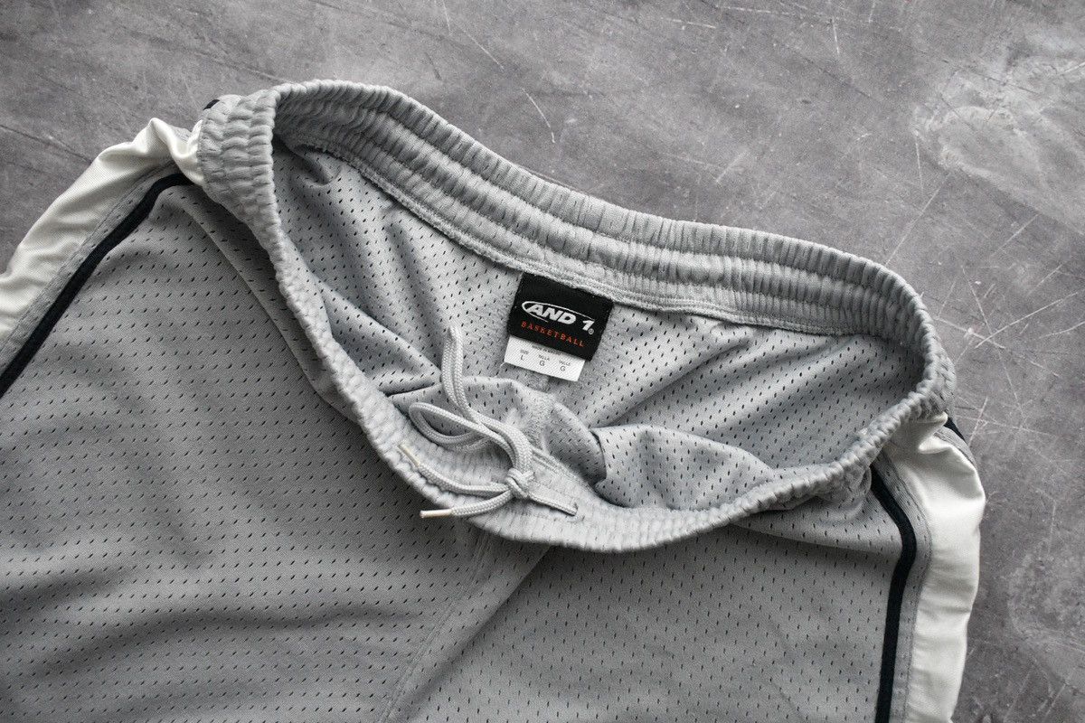 Vintage Vintage Y2K And 1 Gym Shorts (L) Size US 34 / EU 50 - 6 Thumbnail