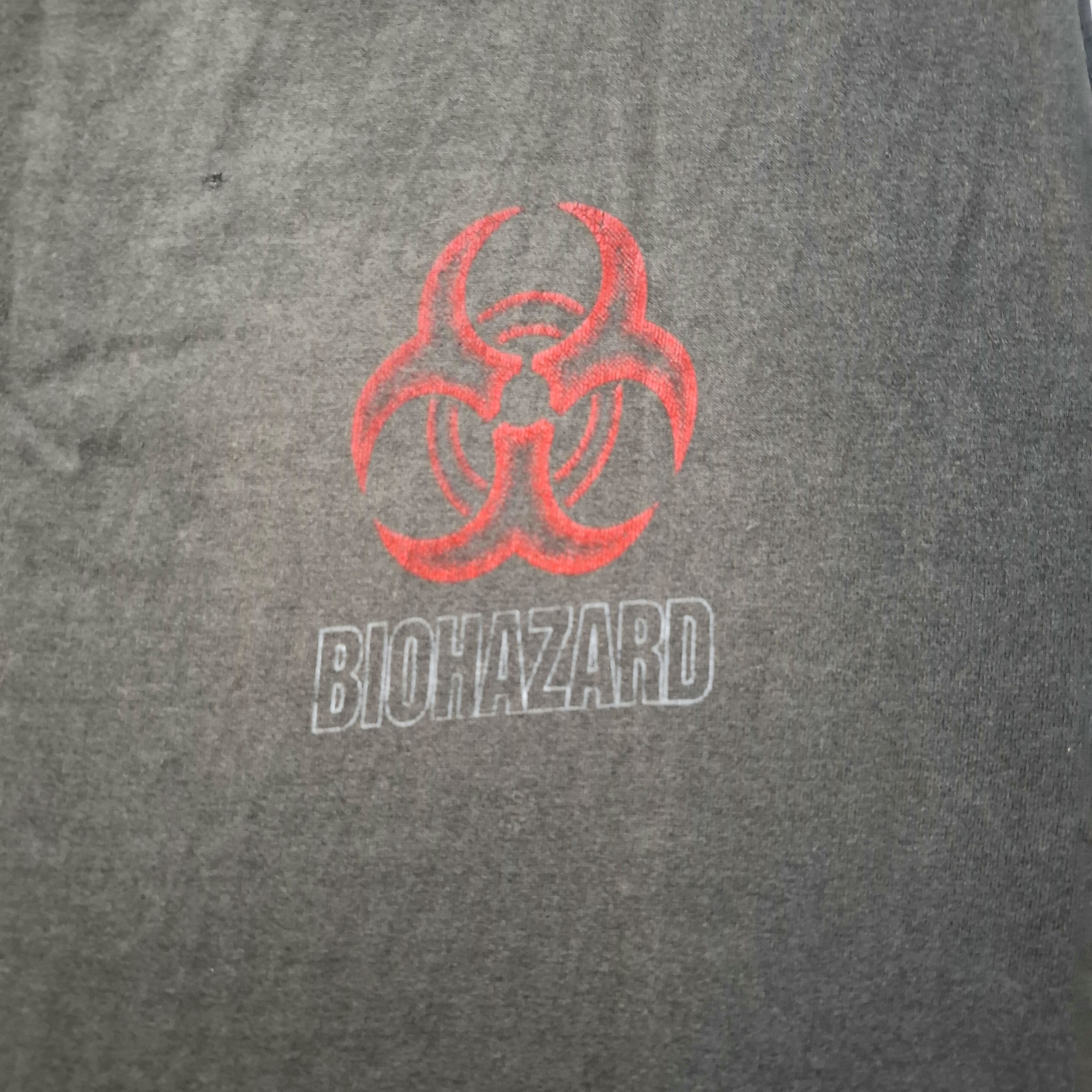 Band Tees × Vintage 90s Thrashed Biohazard tees Size US L / EU 52-54 / 3 - 3 Thumbnail